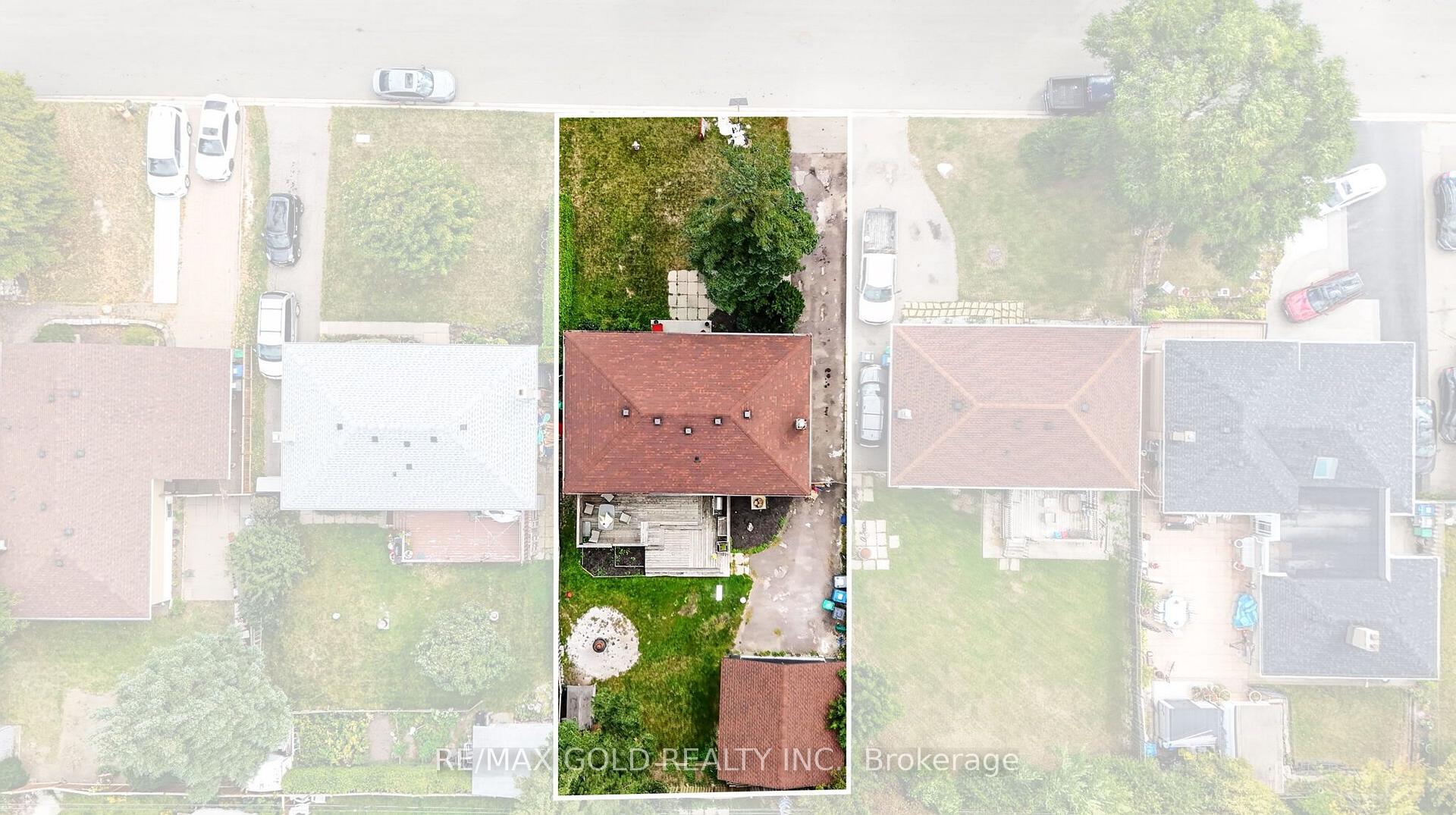 Photo 46 of 12 Alexandria Crescent, Brampton, Avondale — HOMEH