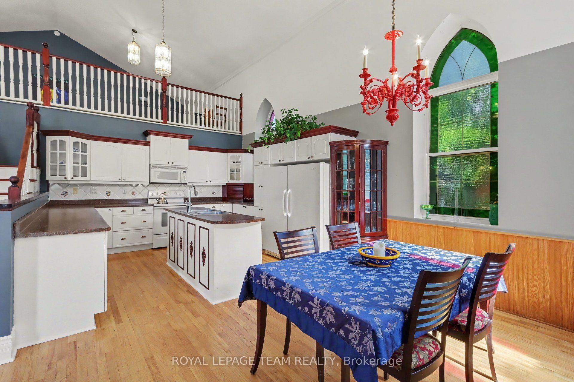 Photo 8 of 10565 Main Street, North Dundas, North Dundas (Mountain) Twp — HOMEH