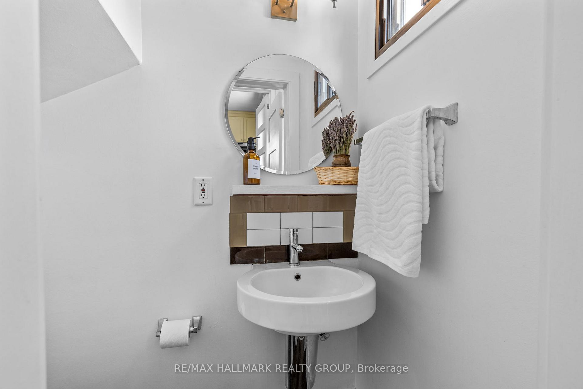 Photo 30 of 826 Colson Avenue, Ottawa, Elmvale Acres — HOMEH