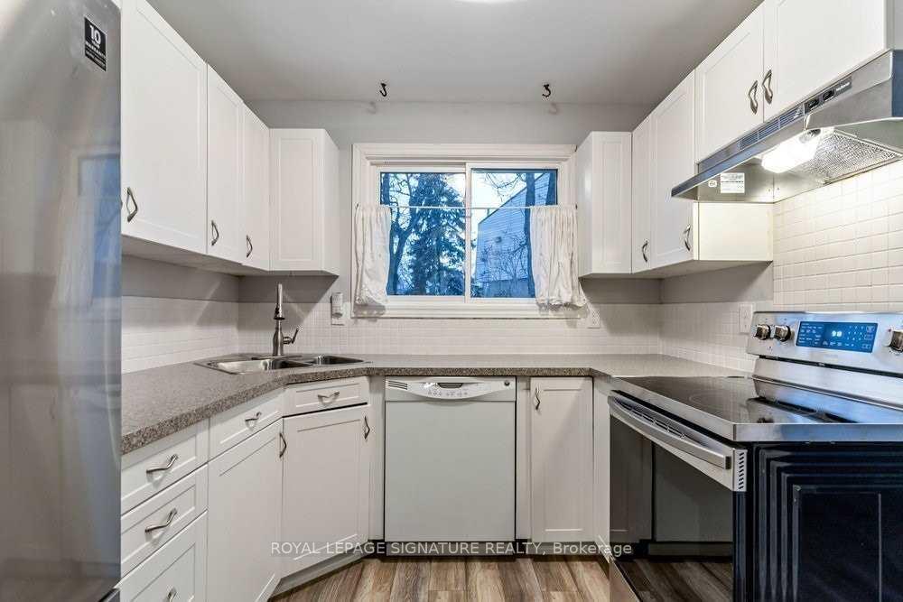 Photo 7 of Unit 5, 46 Mountainview Road S, Halton Hills, Georgetown — HOMEH