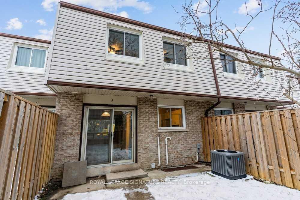 Photo 19 of Unit 5, 46 Mountainview Road S, Halton Hills, Georgetown — HOMEH