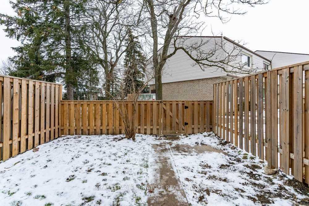 Photo 20 of Unit 5, 46 Mountainview Road S, Halton Hills, Georgetown — HOMEH