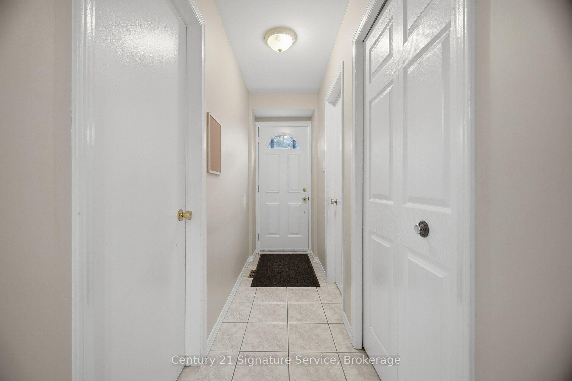 Photo 26 of 1166 Grand Boulevard, Oakville, Falgarwood — HOMEH