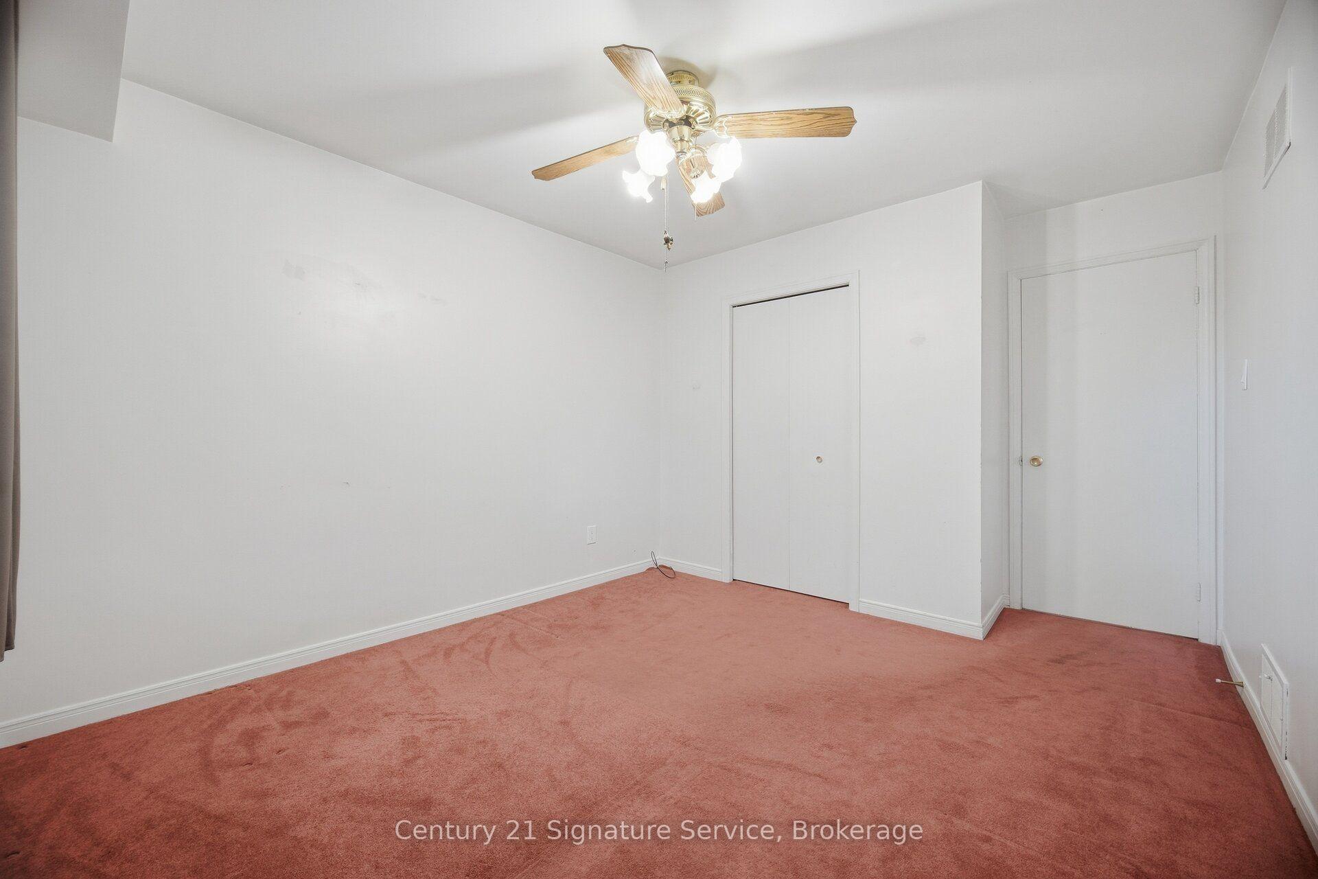 Photo 29 of 1166 Grand Boulevard, Oakville, Falgarwood — HOMEH