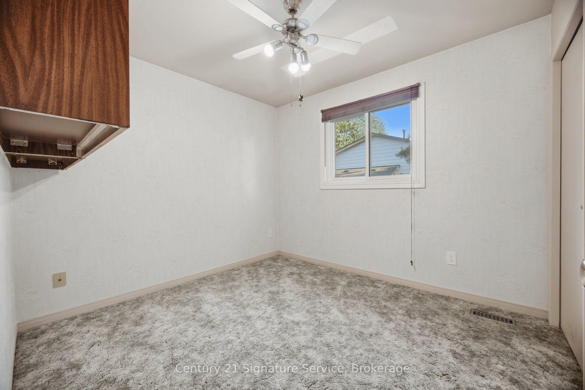 Photo 40 of 1166 Grand Boulevard, Oakville, Falgarwood — HOMEH