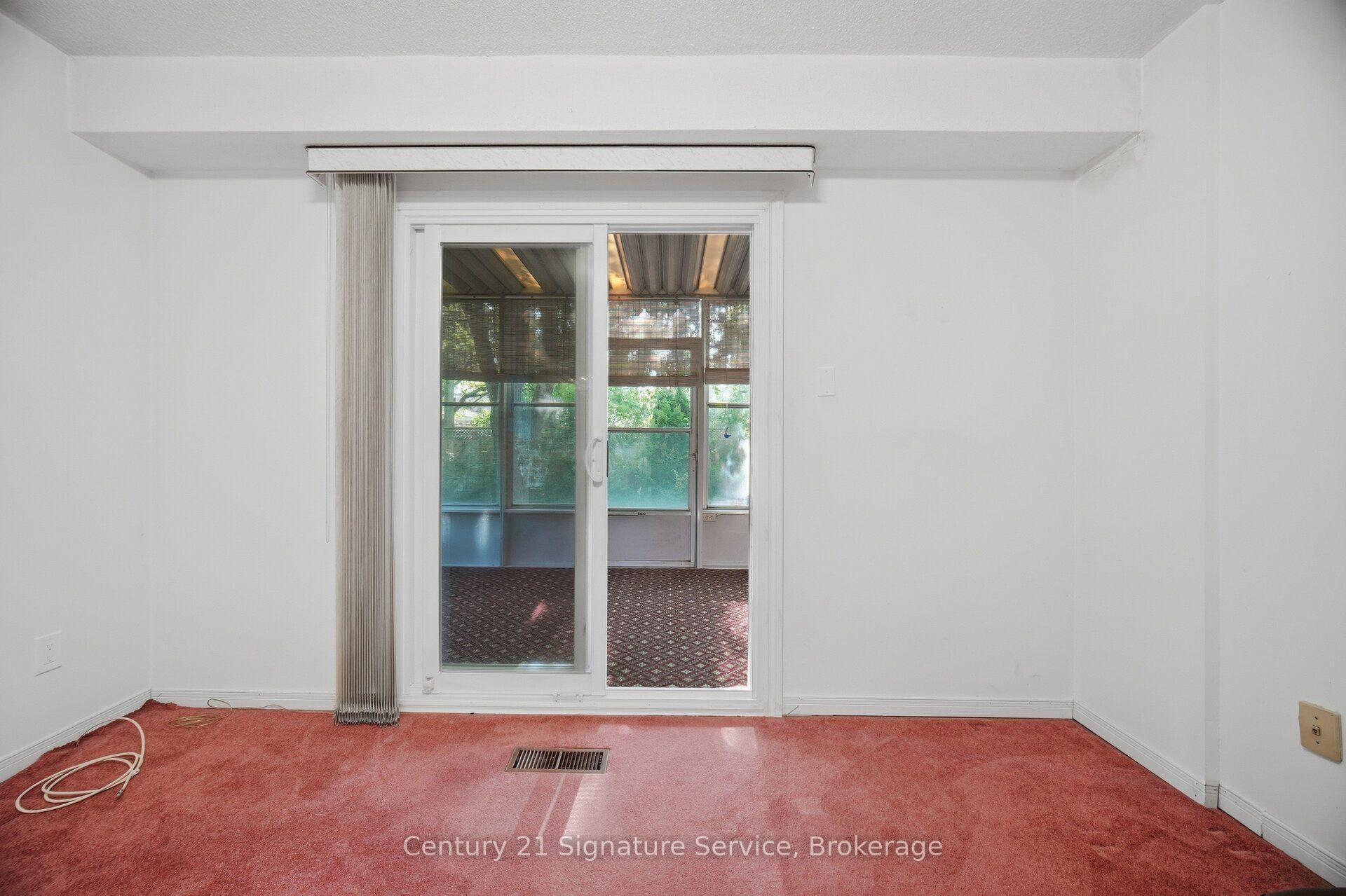 Photo 49 of 1166 Grand Boulevard, Oakville, Falgarwood — HOMEH