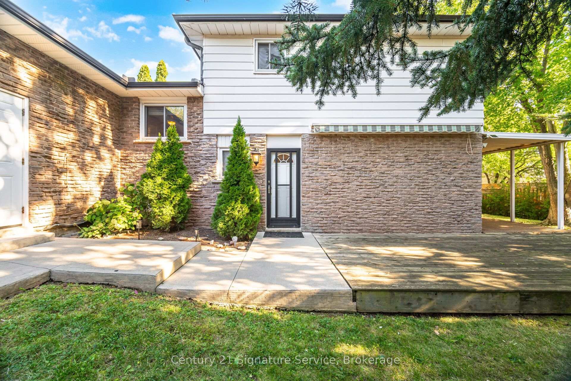 Photo 57 of 1166 Grand Boulevard, Oakville, Falgarwood — HOMEH