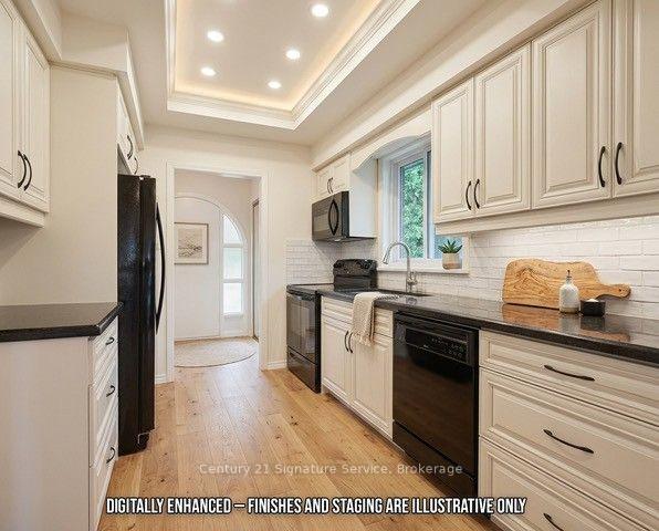 Photo 20 of 1166 Grand Boulevard, Oakville, Falgarwood — HOMEH