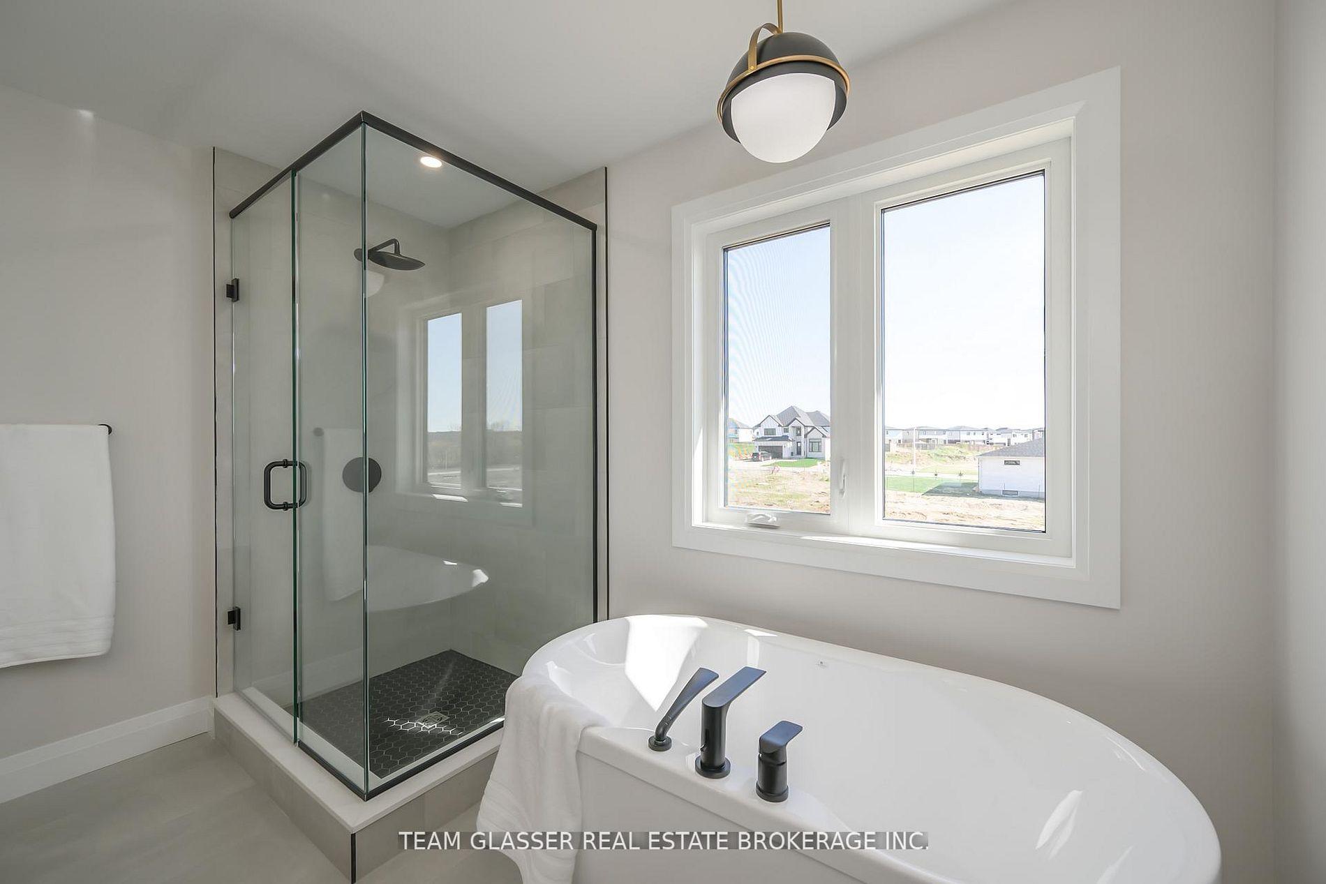 Photo 22 of 72 Allister Drive, Middlesex Centre, Kilworth — HOMEH