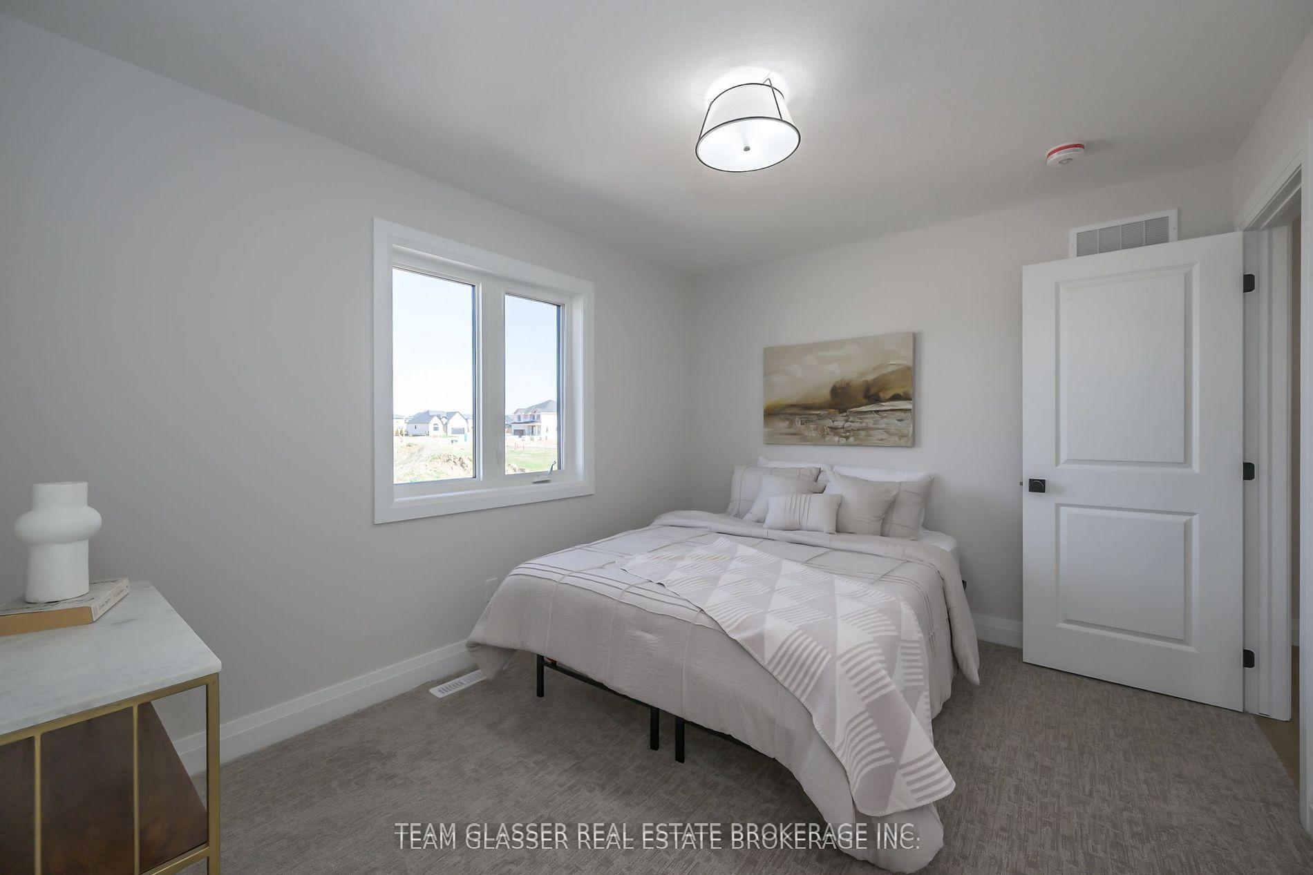 Photo 23 of 72 Allister Drive, Middlesex Centre, Kilworth — HOMEH