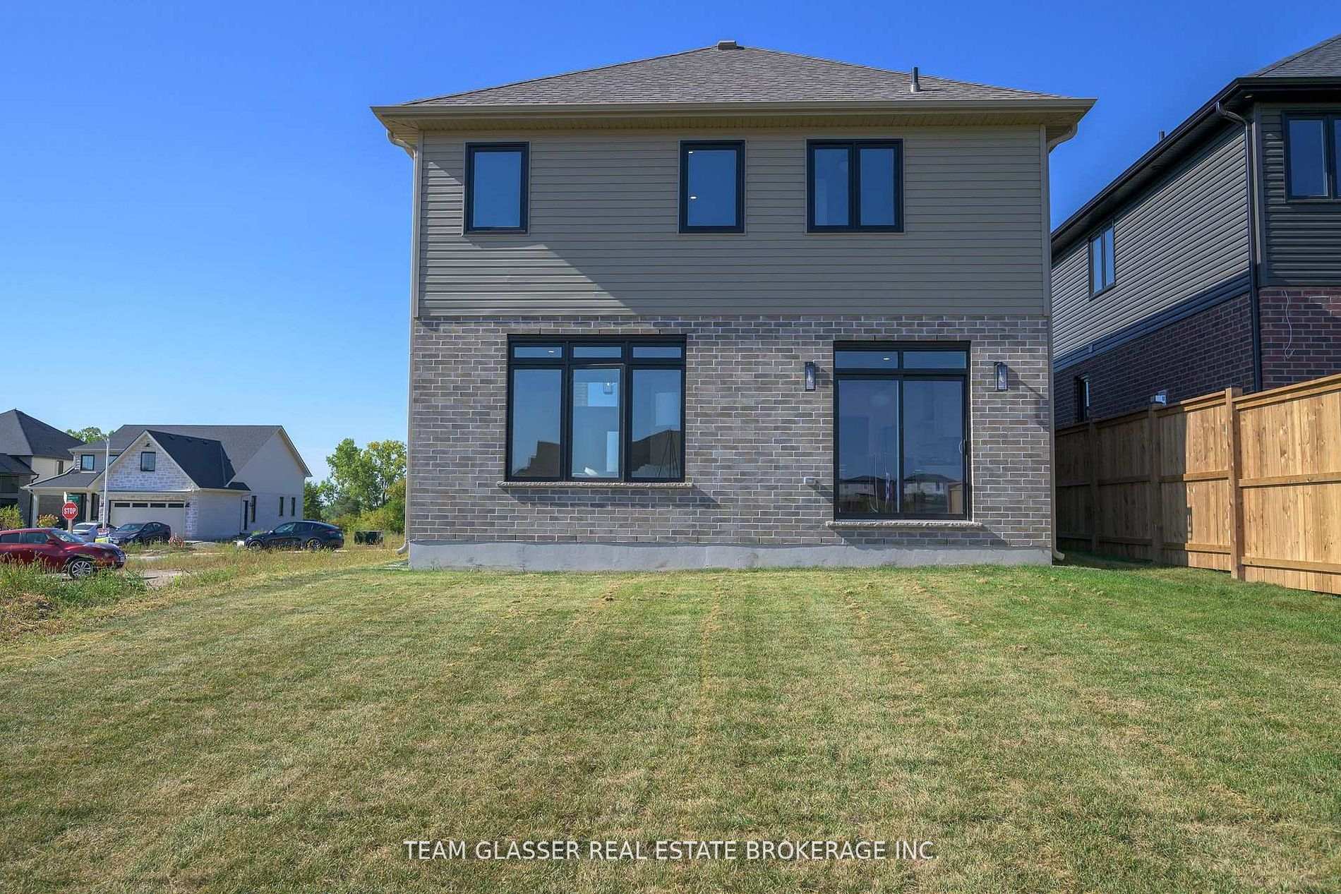 Photo 32 of 72 Allister Drive, Middlesex Centre, Kilworth — HOMEH