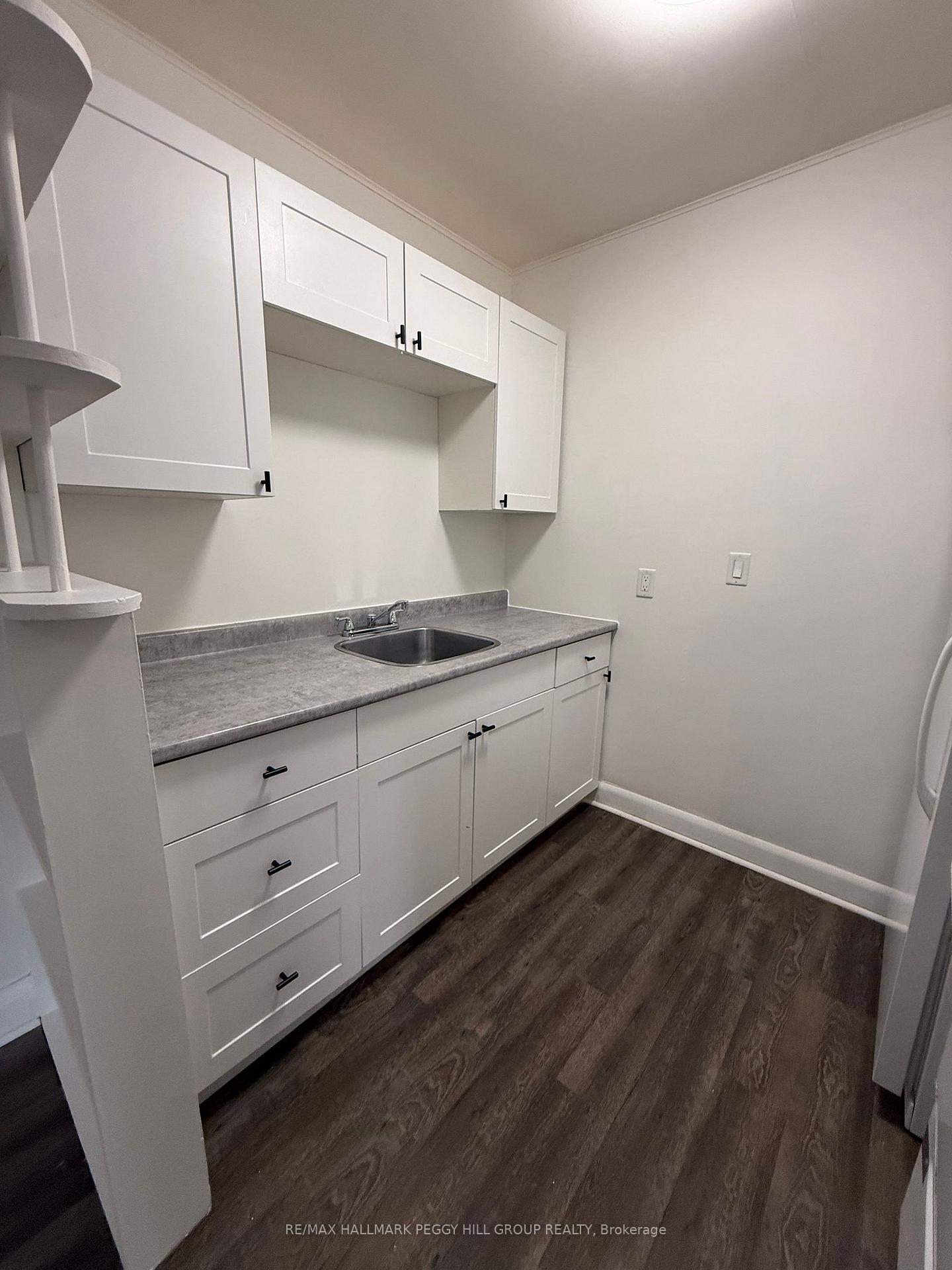 Photo 4 of Unit 2, 42 Toronto Street, Barrie, City Centre — HOMEH