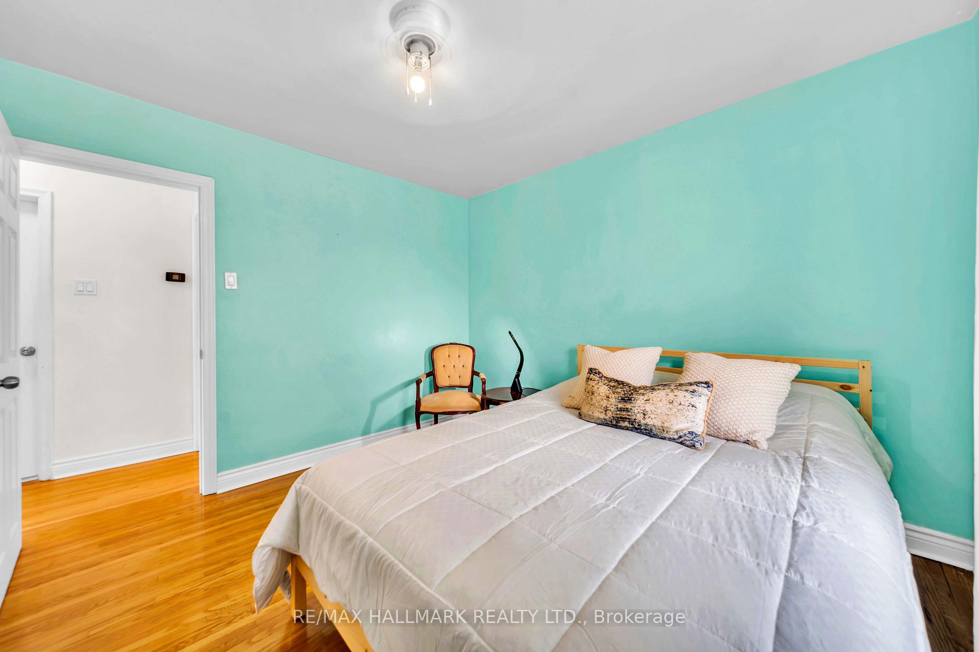 Photo 11 of 1557 Pharmacy Avenue, Scarborough, Wexford-Maryvale — HOMEH