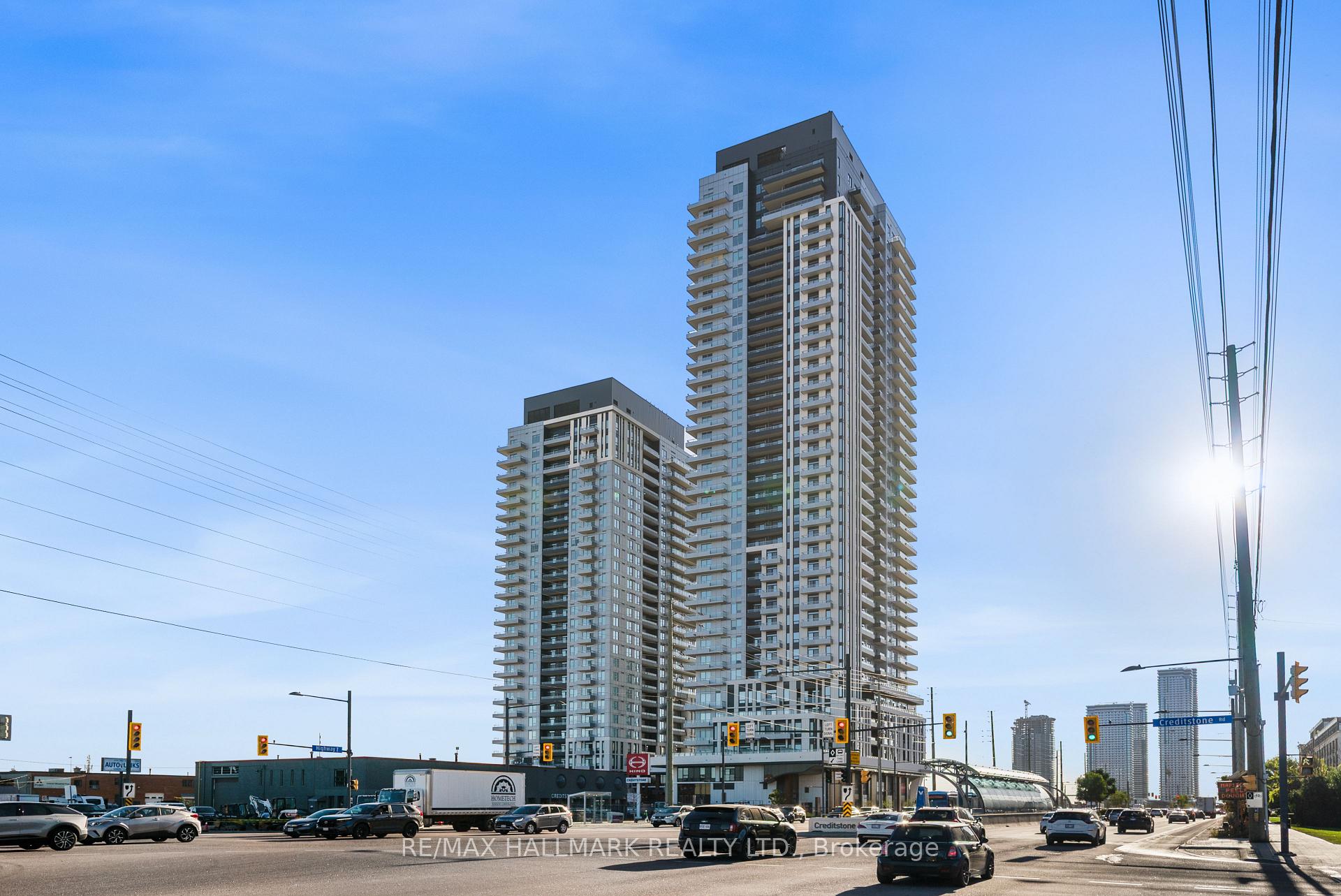 Front of Unit 1910, 21 Meadowdale Road