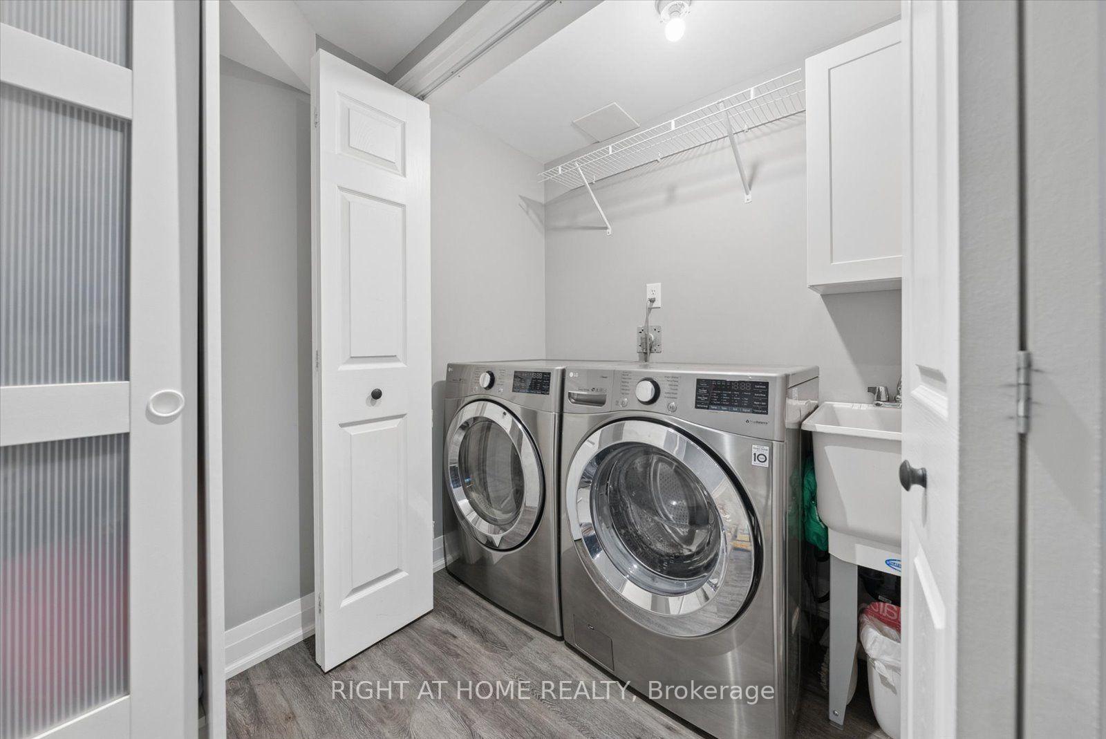 Photo 40 of 77 Shoniker Drive, Newmarket, Summerhill Estates — HOMEH