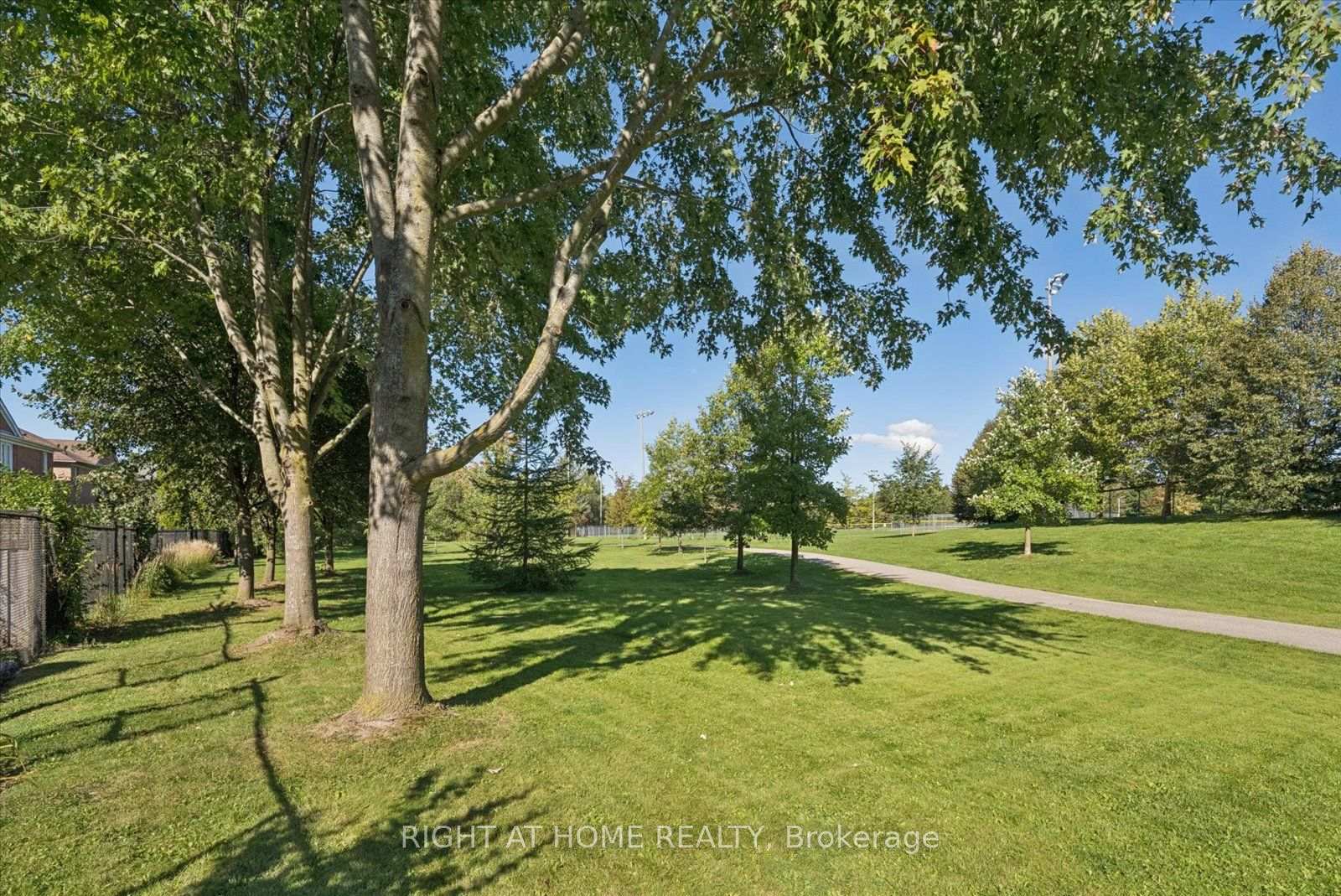 Photo 51 of 77 Shoniker Drive, Newmarket, Summerhill Estates — HOMEH
