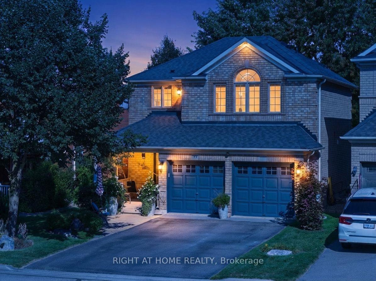 Photo 1 of 77 Shoniker Drive, Newmarket, Summerhill Estates — HOMEH