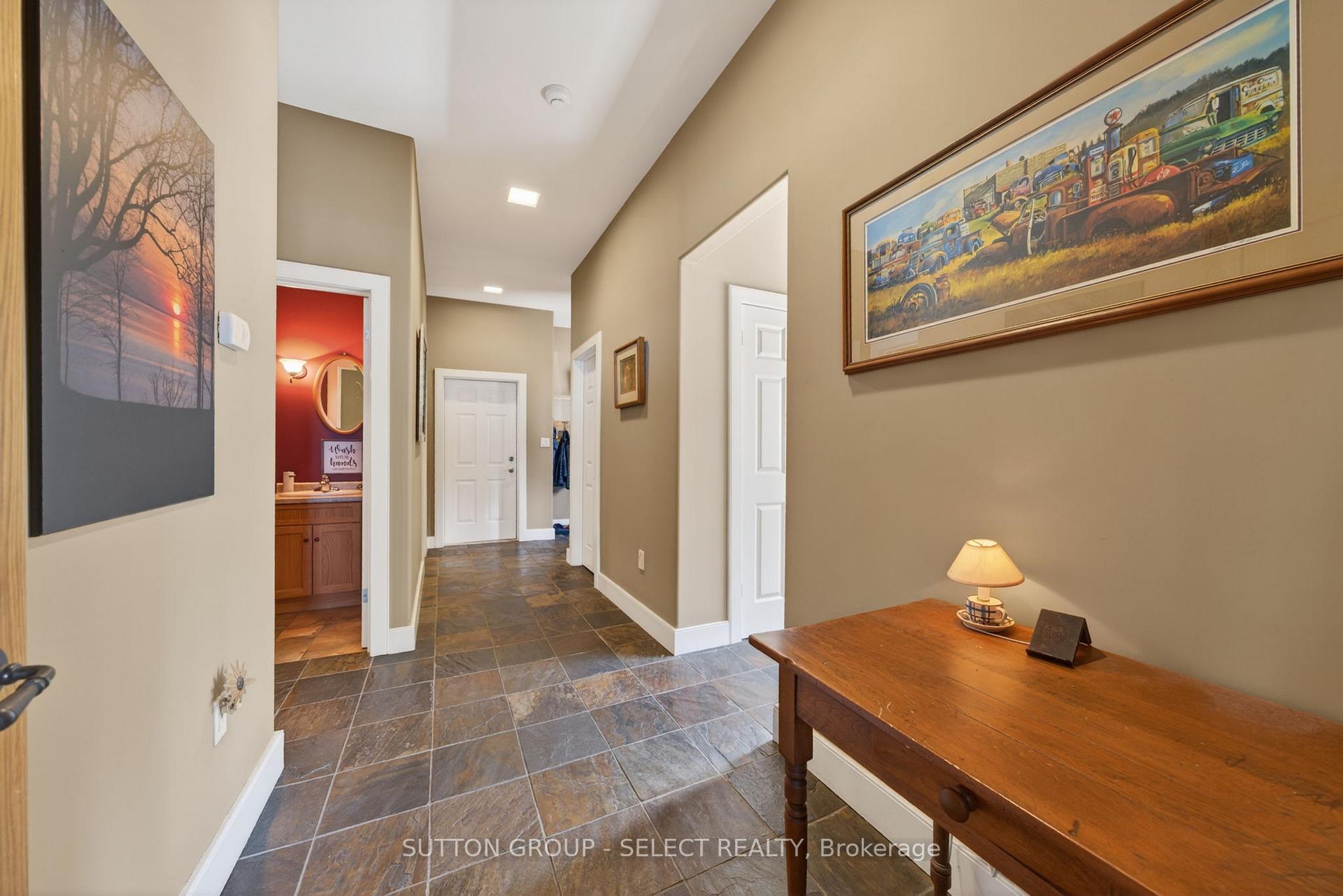 Photo 21 of 4544 Lakeshore Road, Plympton-Wyoming, Plympton Wyoming — HOMEH