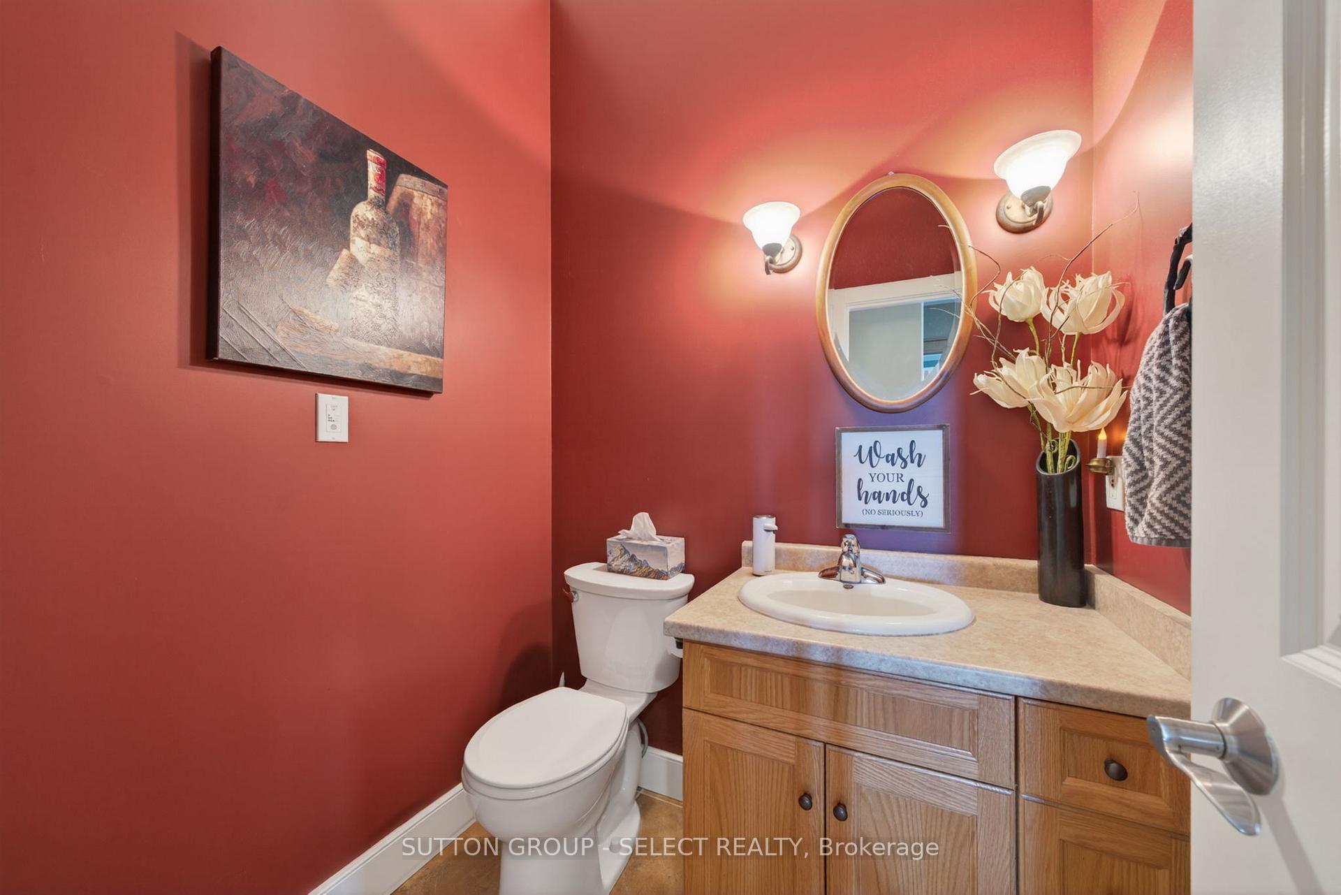 Photo 22 of 4544 Lakeshore Road, Plympton-Wyoming, Plympton Wyoming — HOMEH
