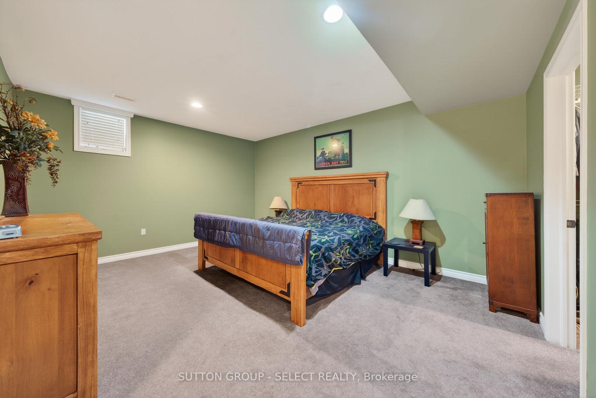Photo 33 of 4544 Lakeshore Road, Plympton-Wyoming, Plympton Wyoming — HOMEH