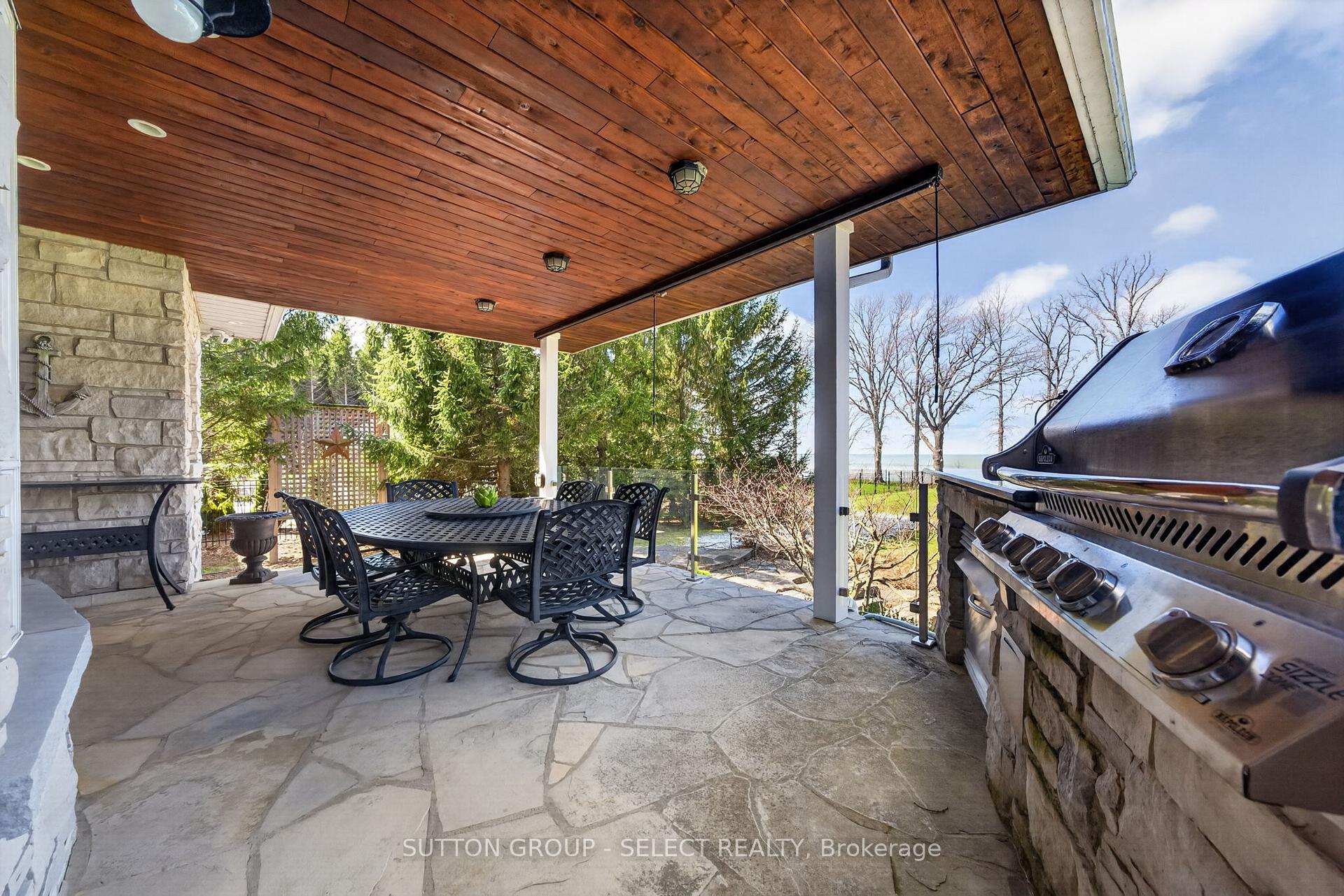 Photo 36 of 4544 Lakeshore Road, Plympton-Wyoming, Plympton Wyoming — HOMEH