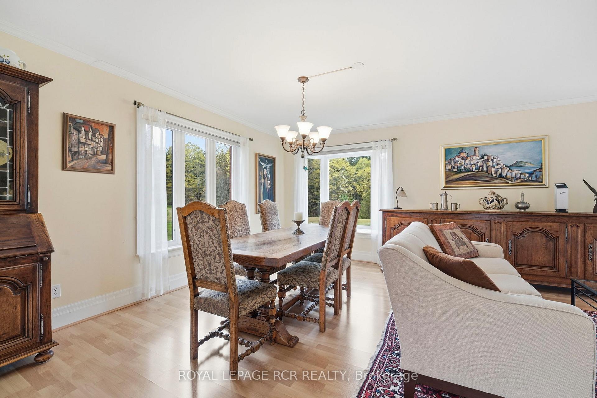 Photo 11 of Unit 1, 28 Reddington Drive, Caledon, Rural Caledon — HOMEH