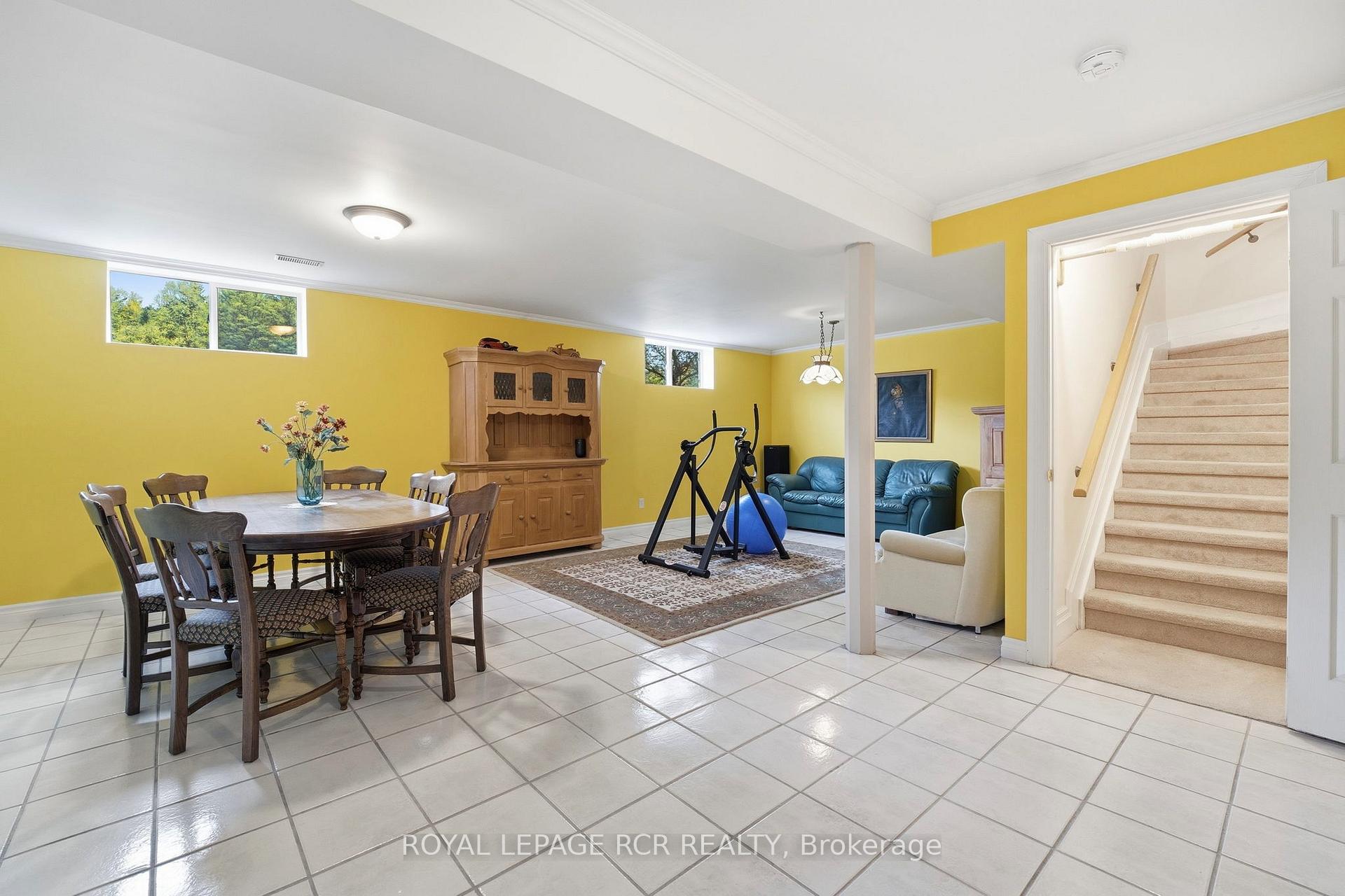 Photo 25 of Unit 1, 28 Reddington Drive, Caledon, Rural Caledon — HOMEH