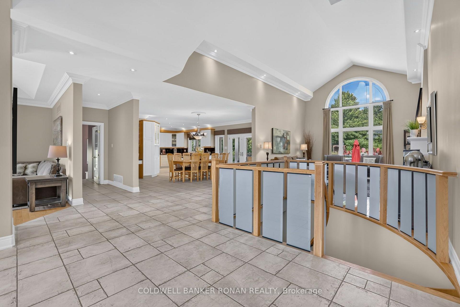 Photo 10 of 9 Moraine Place, Caledon, Palgrave — HOMEH