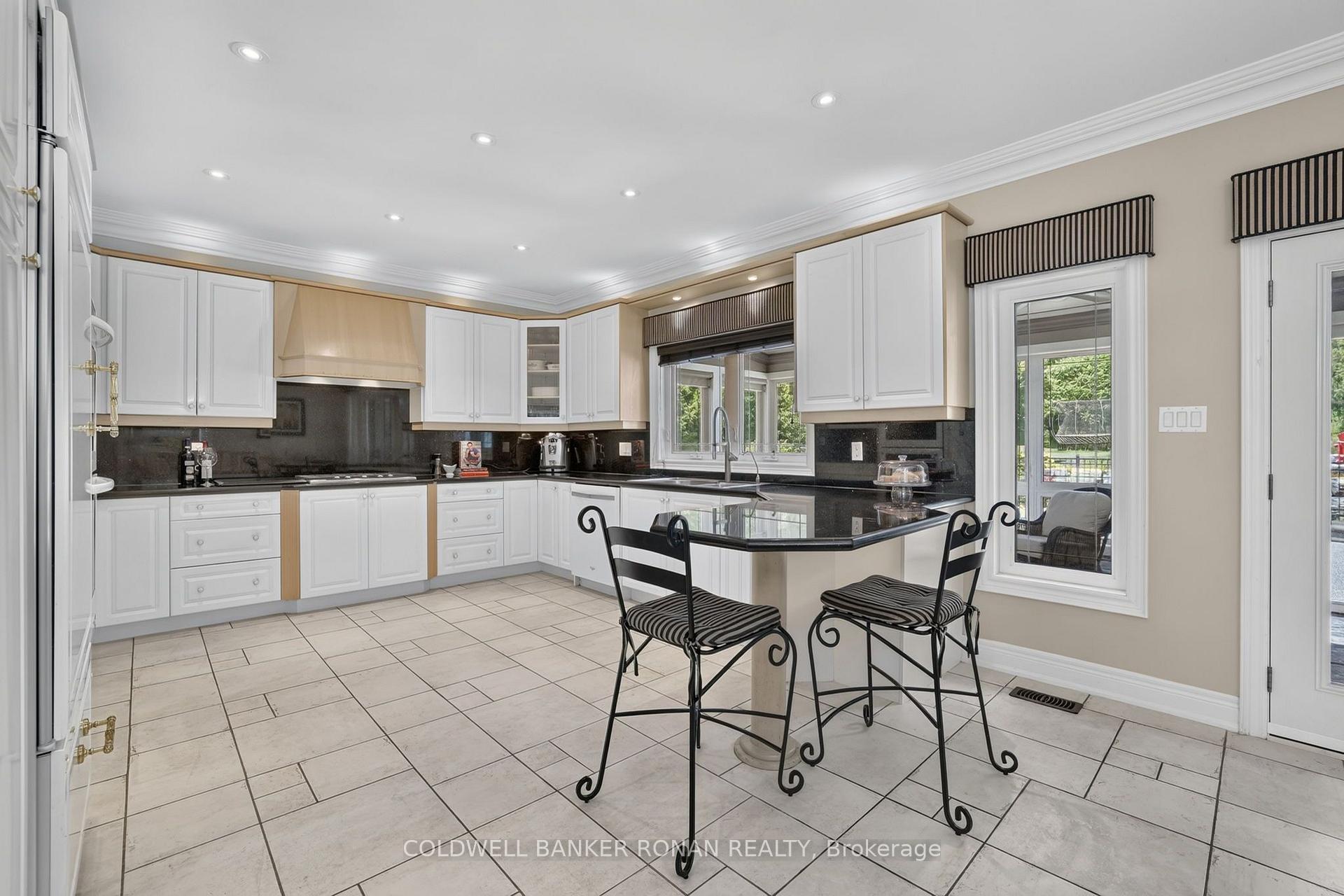 Photo 16 of 9 Moraine Place, Caledon, Palgrave — HOMEH