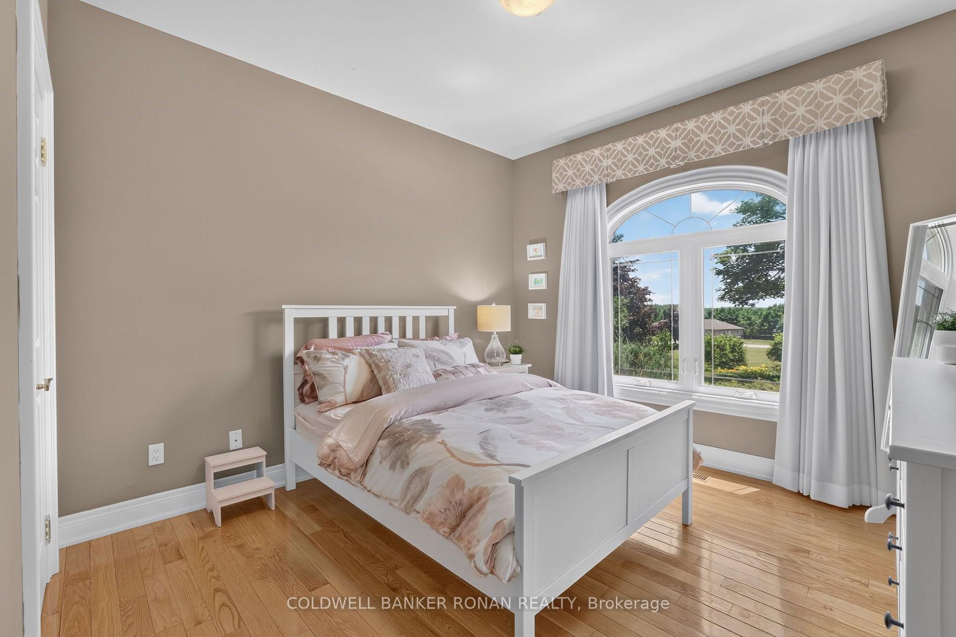 Photo 26 of 9 Moraine Place, Caledon, Palgrave — HOMEH