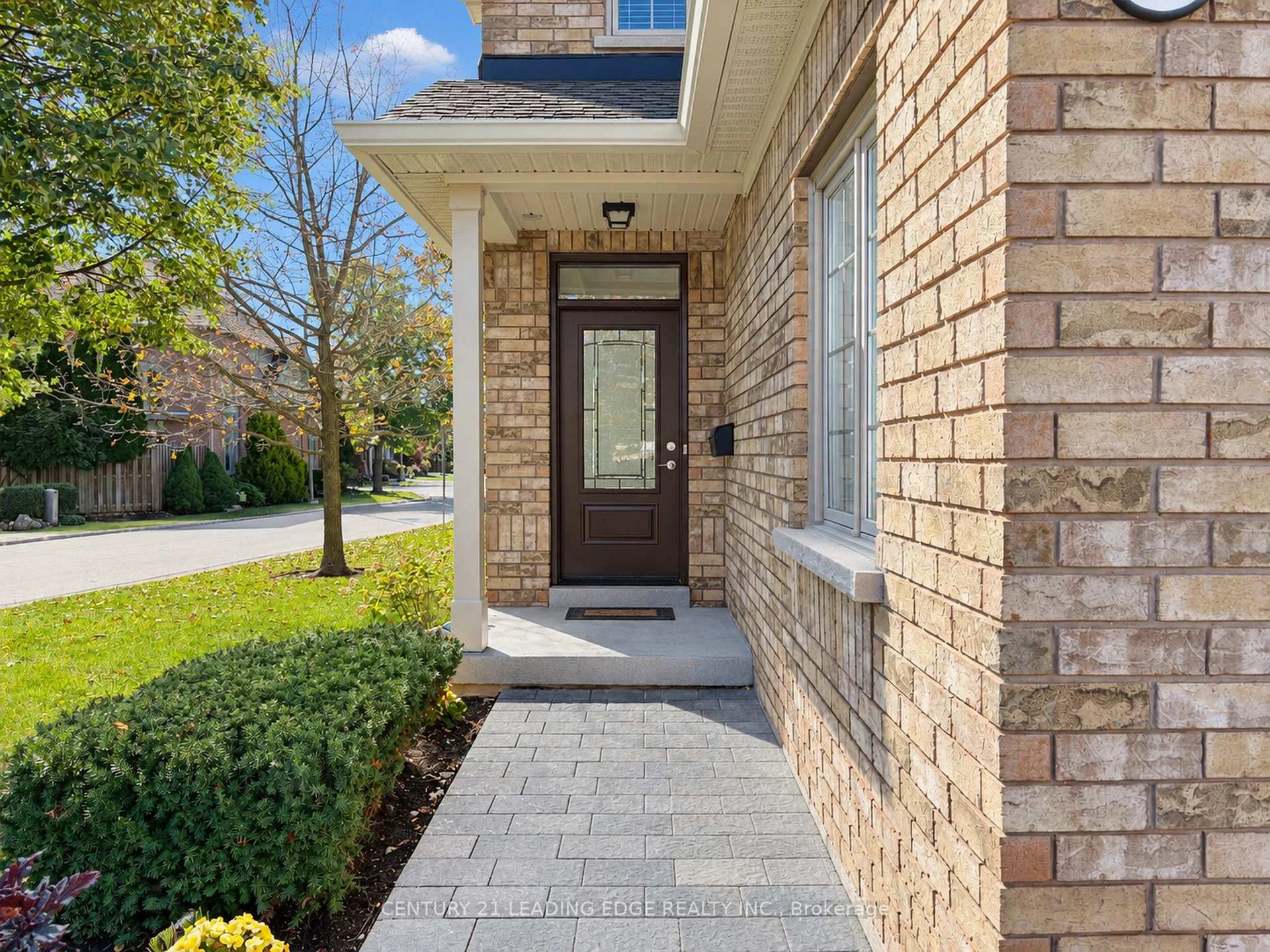 Photo 6 of 1 Althorp Way, Markham, Greensborough — HOMEH