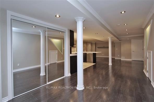 Photo 16 of 22 St Urbain Drive, Vaughan, Vellore Village — HOMEH