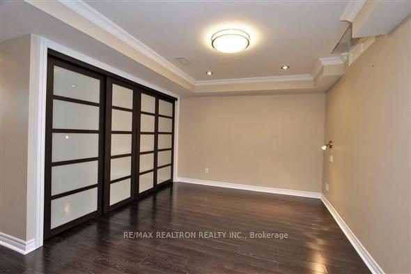 Photo 17 of 22 St Urbain Drive, Vaughan, Vellore Village — HOMEH