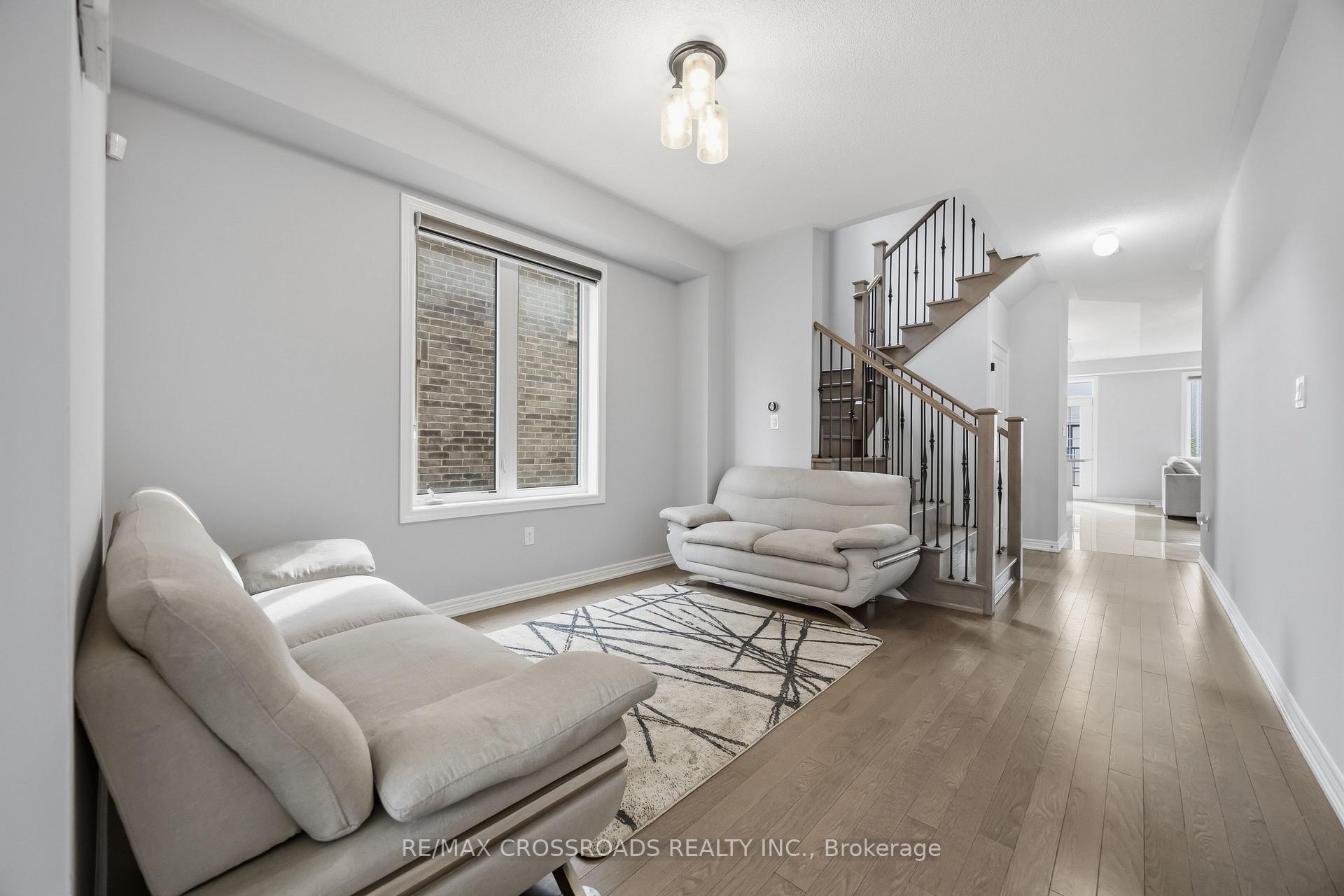 Photo 4 of 1257 Aquarius Trail, Pickering, Rural Pickering — HOMEH
