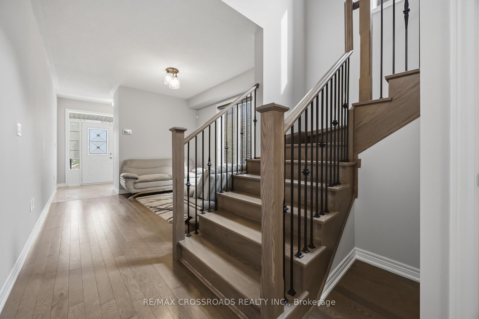 Photo 8 of 1257 Aquarius Trail, Pickering, Rural Pickering — HOMEH