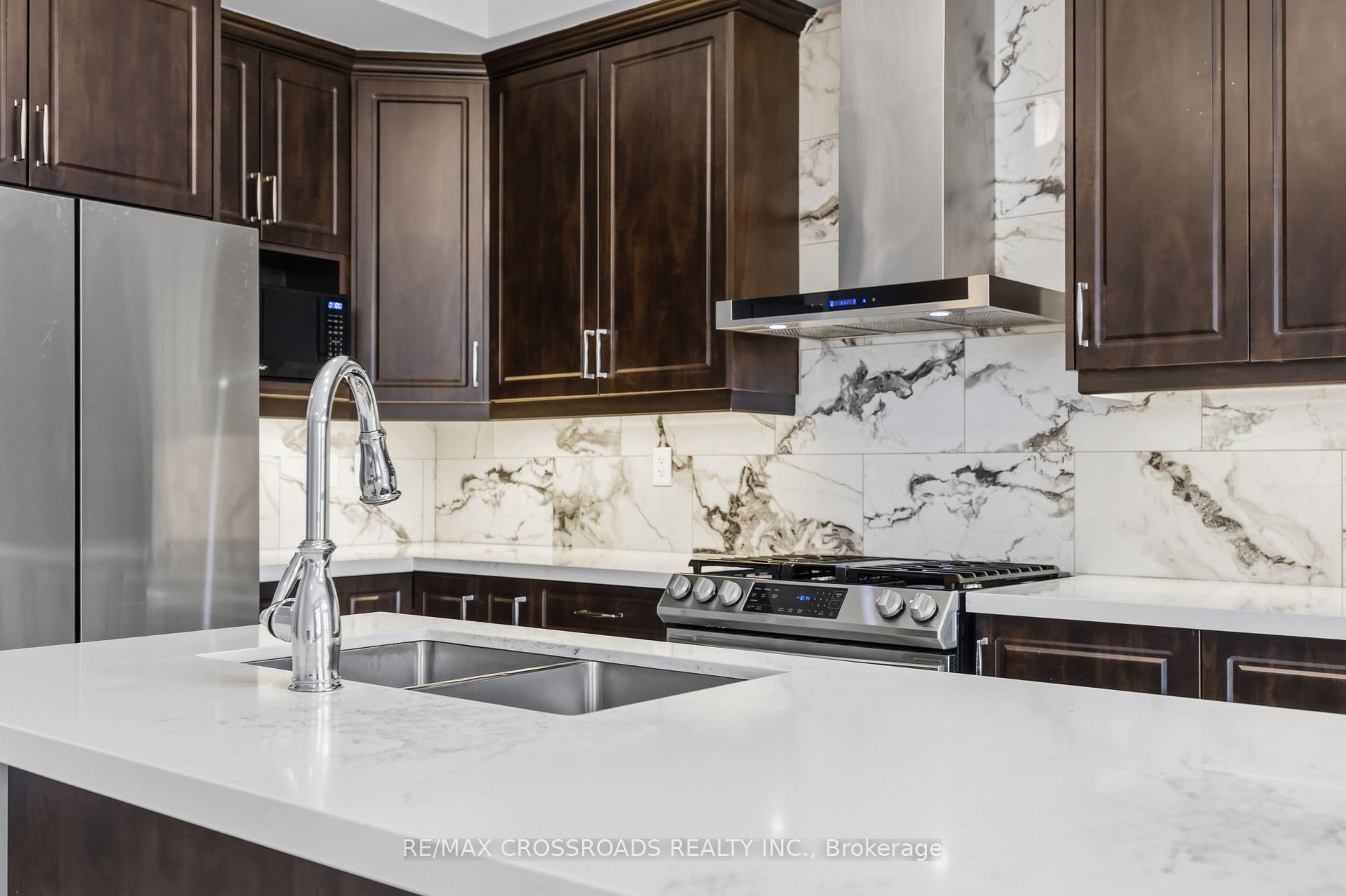 Photo 12 of 1257 Aquarius Trail, Pickering, Rural Pickering — HOMEH