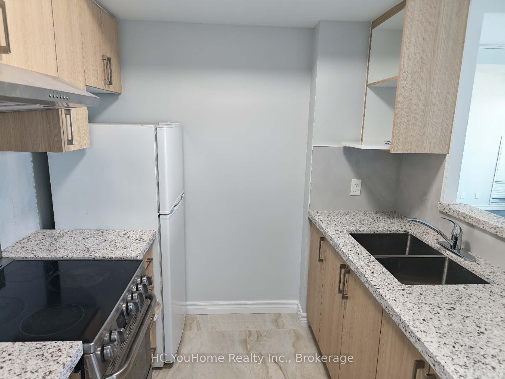 Photo 8 of Unit 801, 8 Lee Centre Drive, Scarborough, Woburn — HOMEH