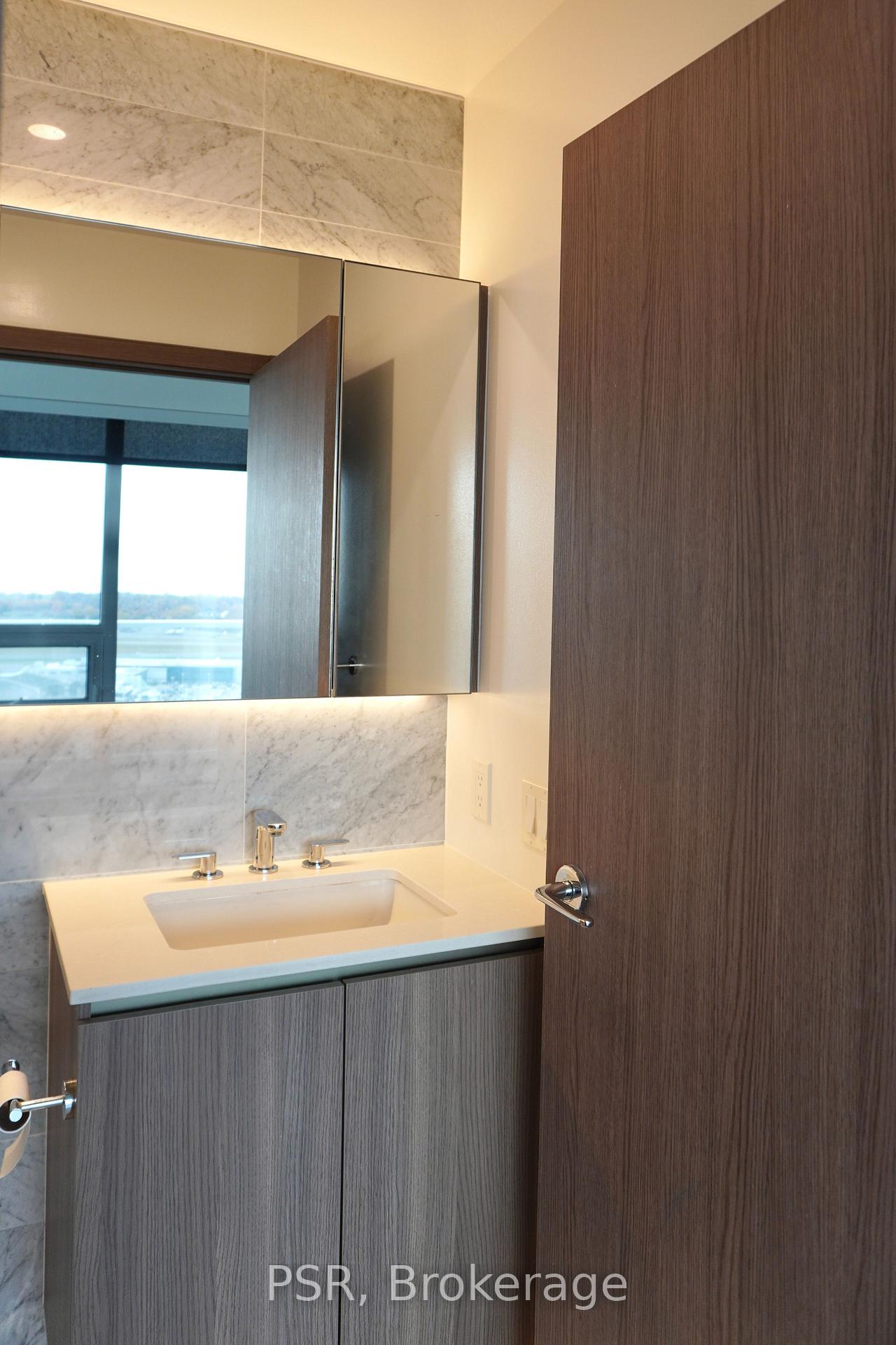 Photo 11 of Unit 2911, 19 Bathurst Street, Toronto, Waterfront Communities — HOMEH