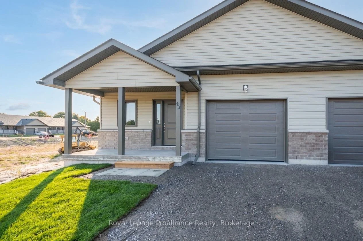 Photo of 50 Mackenzie John Crescent