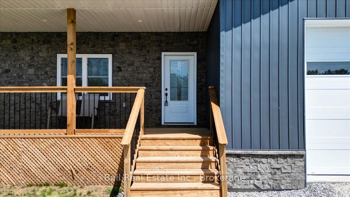 Photo 3 of 9 Williams Drive, Bancroft, Bancroft Ward — HOMEH
