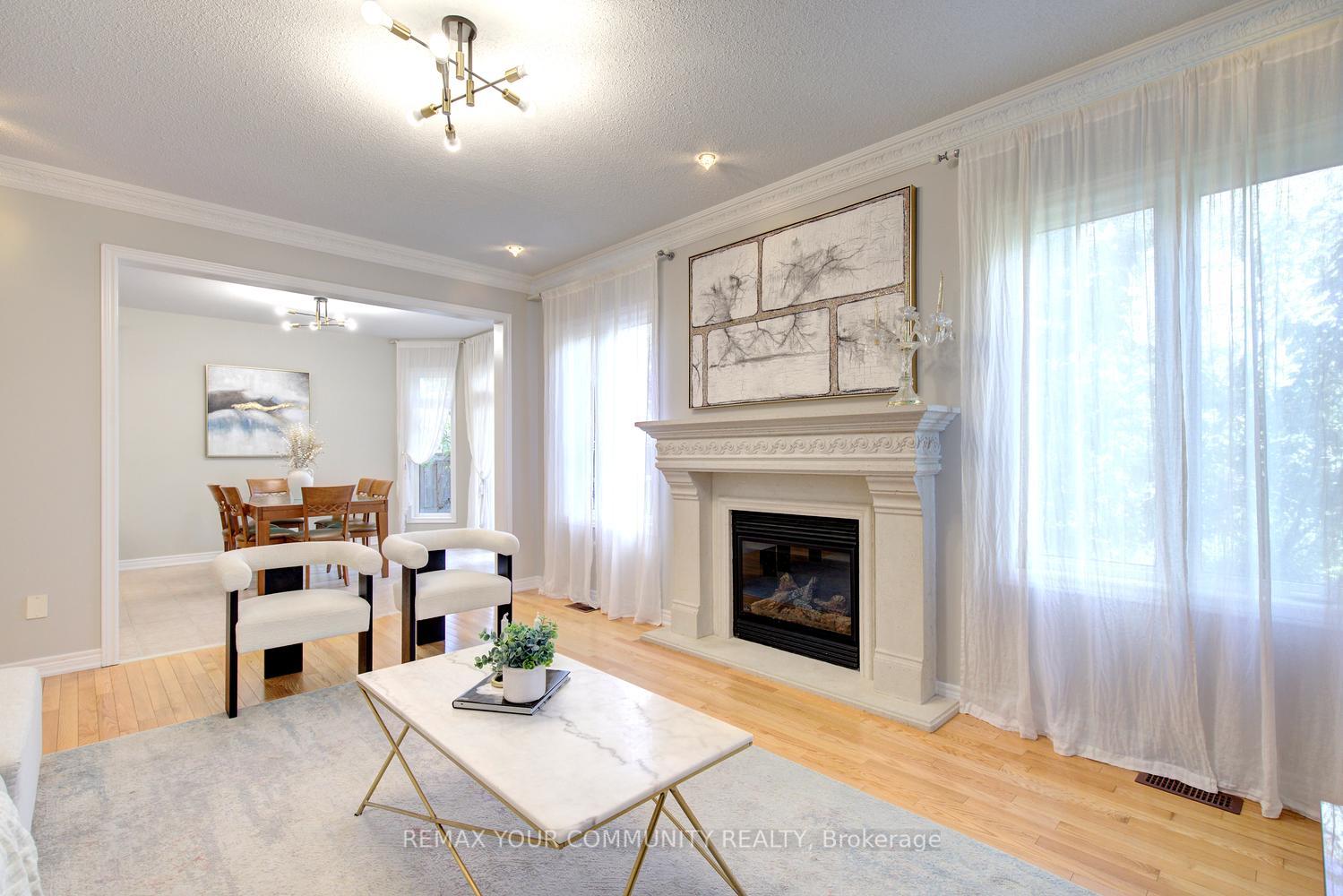 Photo 23 of 34 Petticoat Road, Vaughan, Patterson — HOMEH