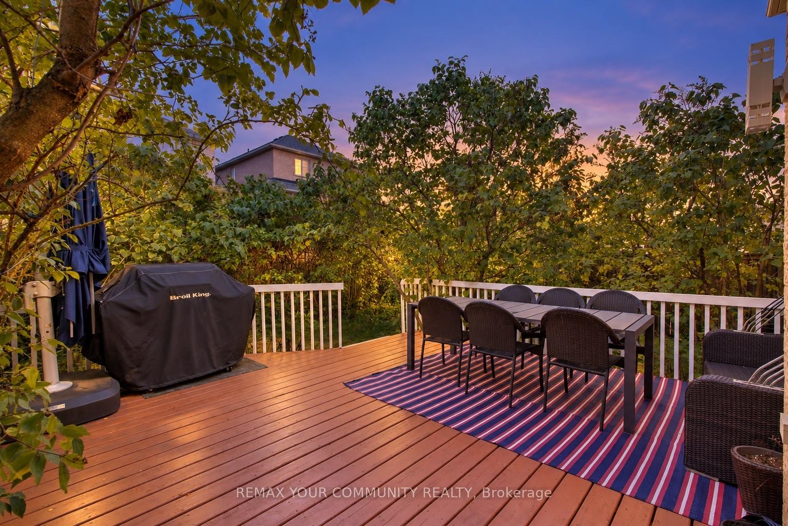 Photo 34 of 34 Petticoat Road, Vaughan, Patterson — HOMEH