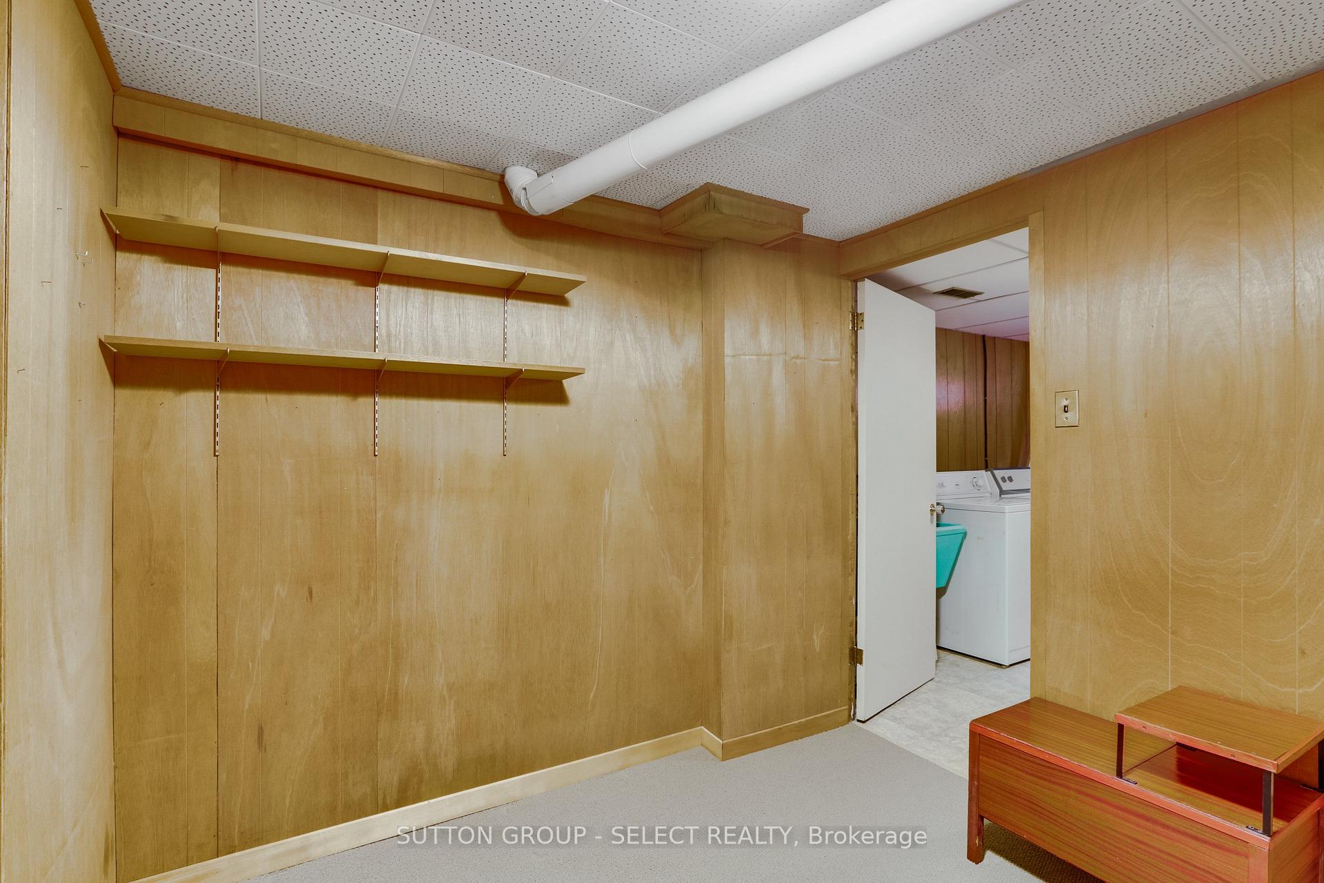 Photo 39 of 49 Mcleod Crescent, London, North H — HOMEH