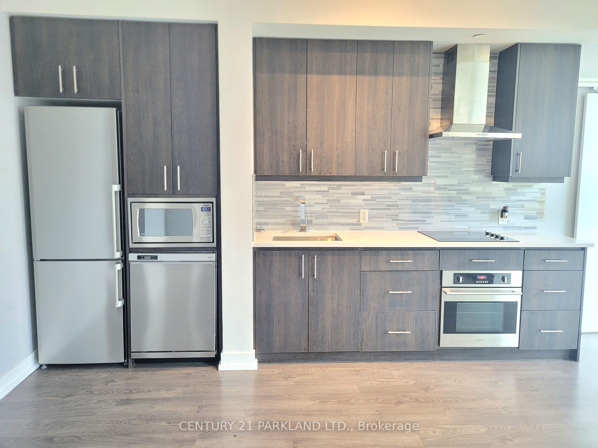 Photo 7 of Unit 403, 75 The Donway, North York, Banbury-Don Mills — HOMEH