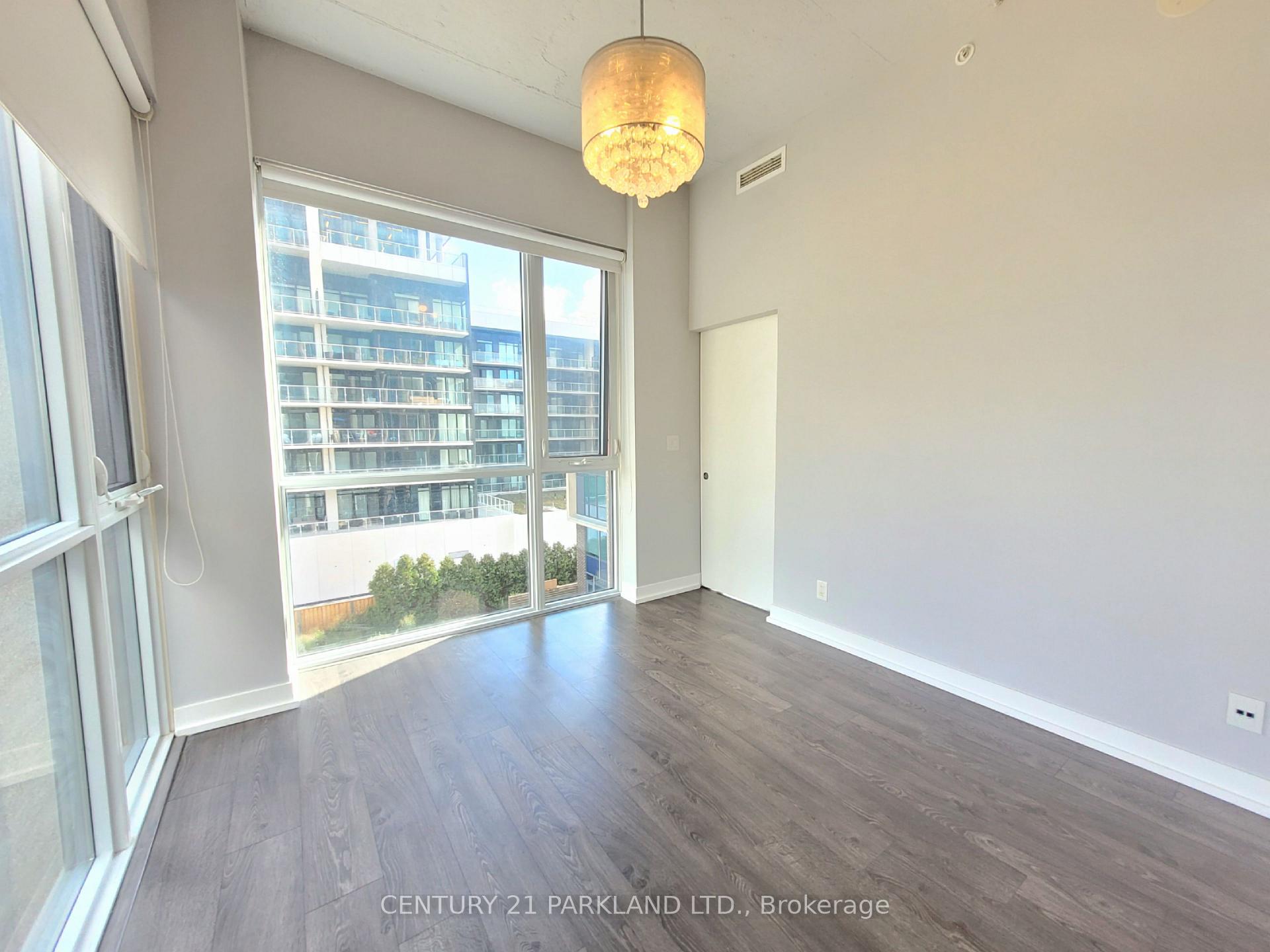 Photo 13 of Unit 403, 75 The Donway, North York, Banbury-Don Mills — HOMEH