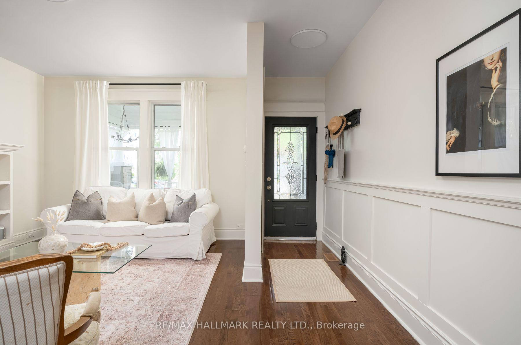 Photo 6 of 31 Cassels Avenue, Toronto, East End-Danforth — HOMEH