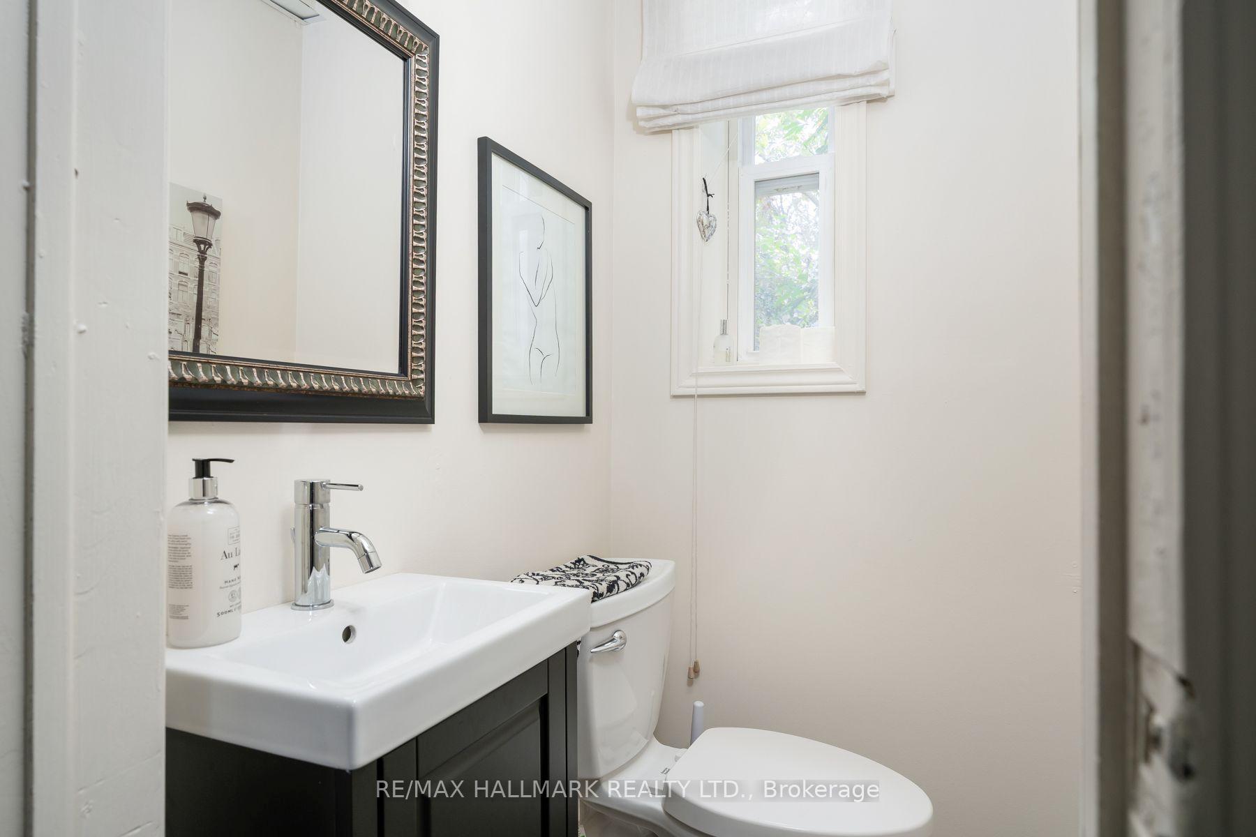Photo 23 of 31 Cassels Avenue, Toronto, East End-Danforth — HOMEH