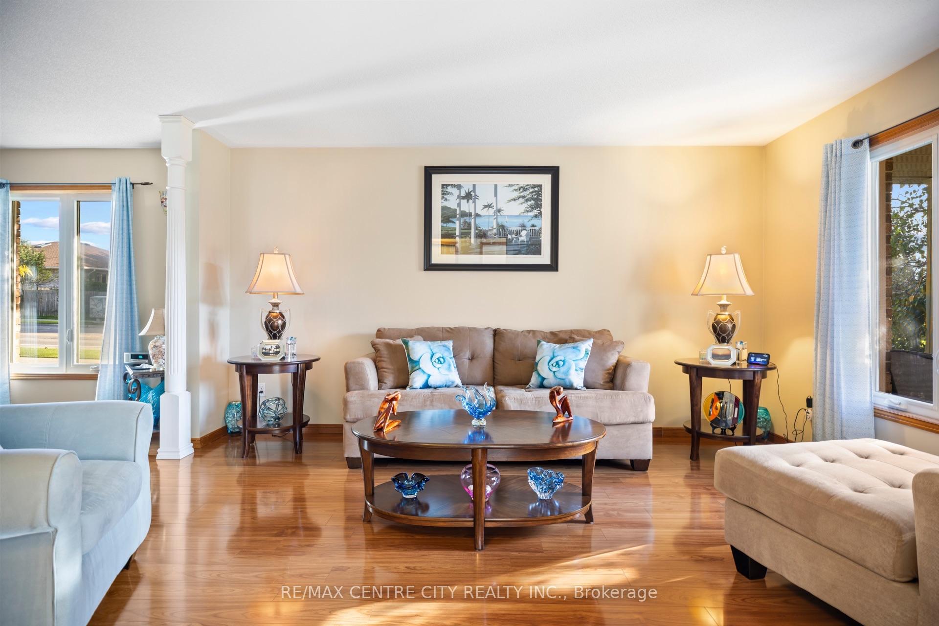 Photo 7 of 25 Daugherty Drive, St. Thomas — HOMEH