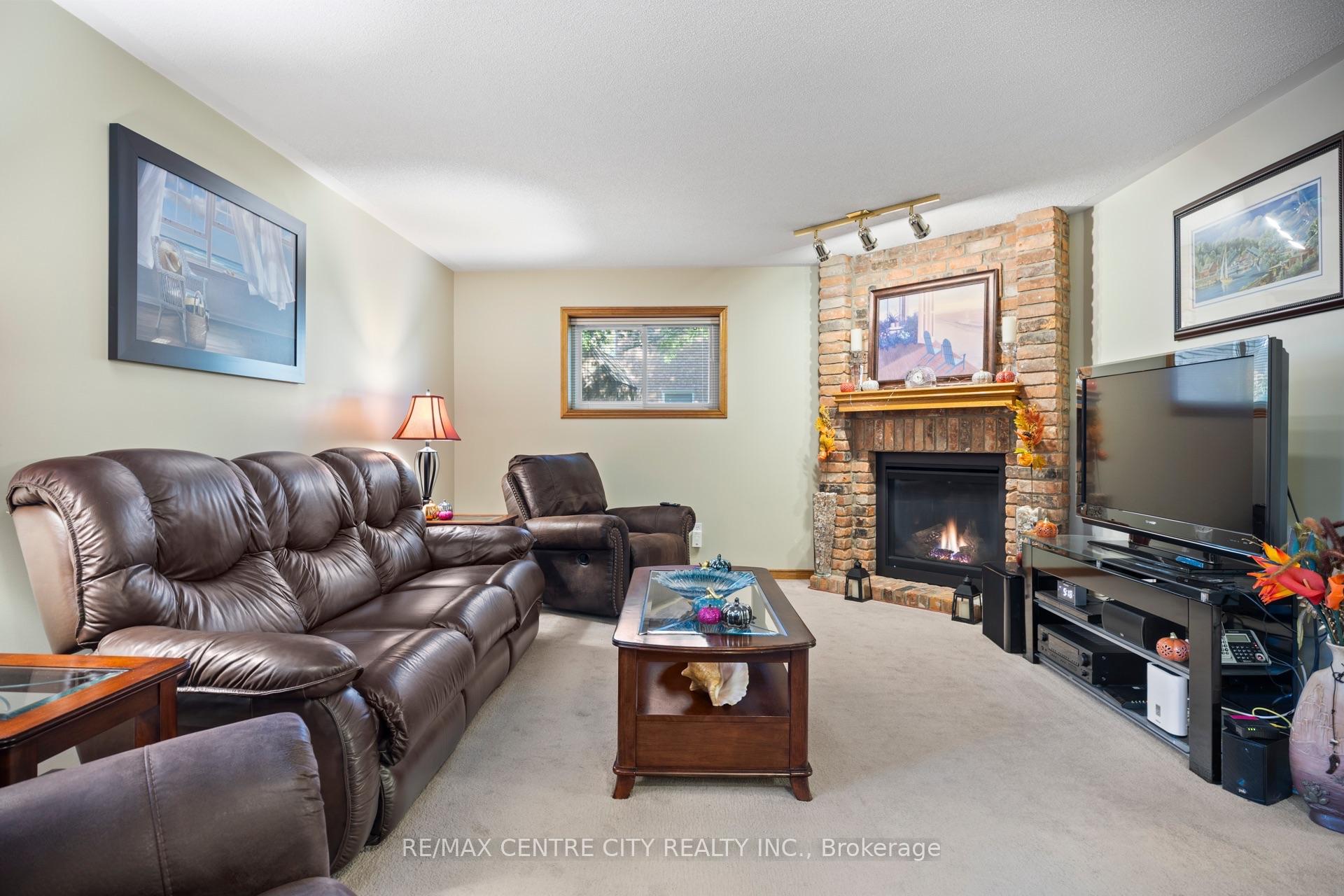 Photo 20 of 25 Daugherty Drive, St. Thomas — HOMEH