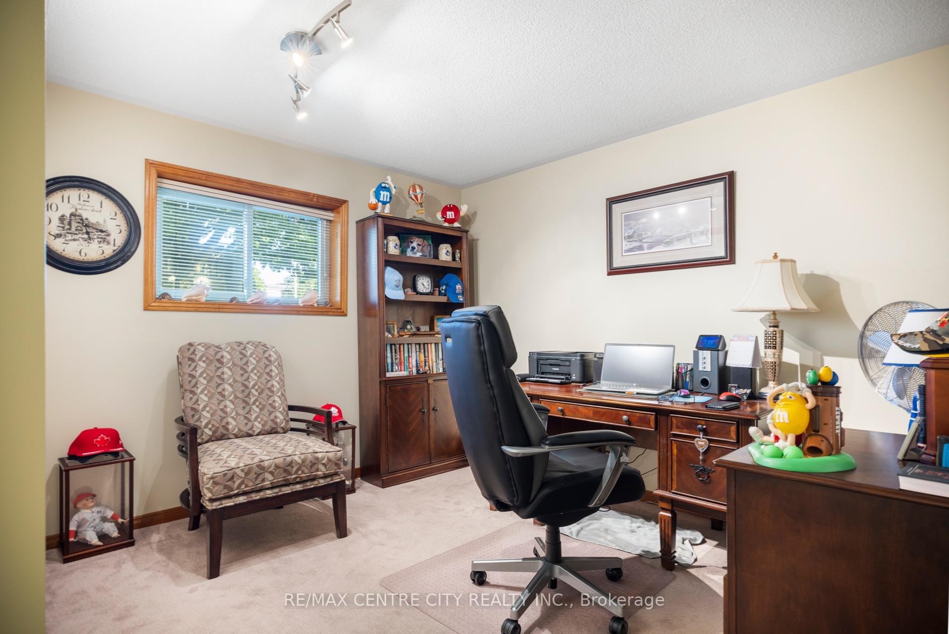Photo 22 of 25 Daugherty Drive, St. Thomas — HOMEH